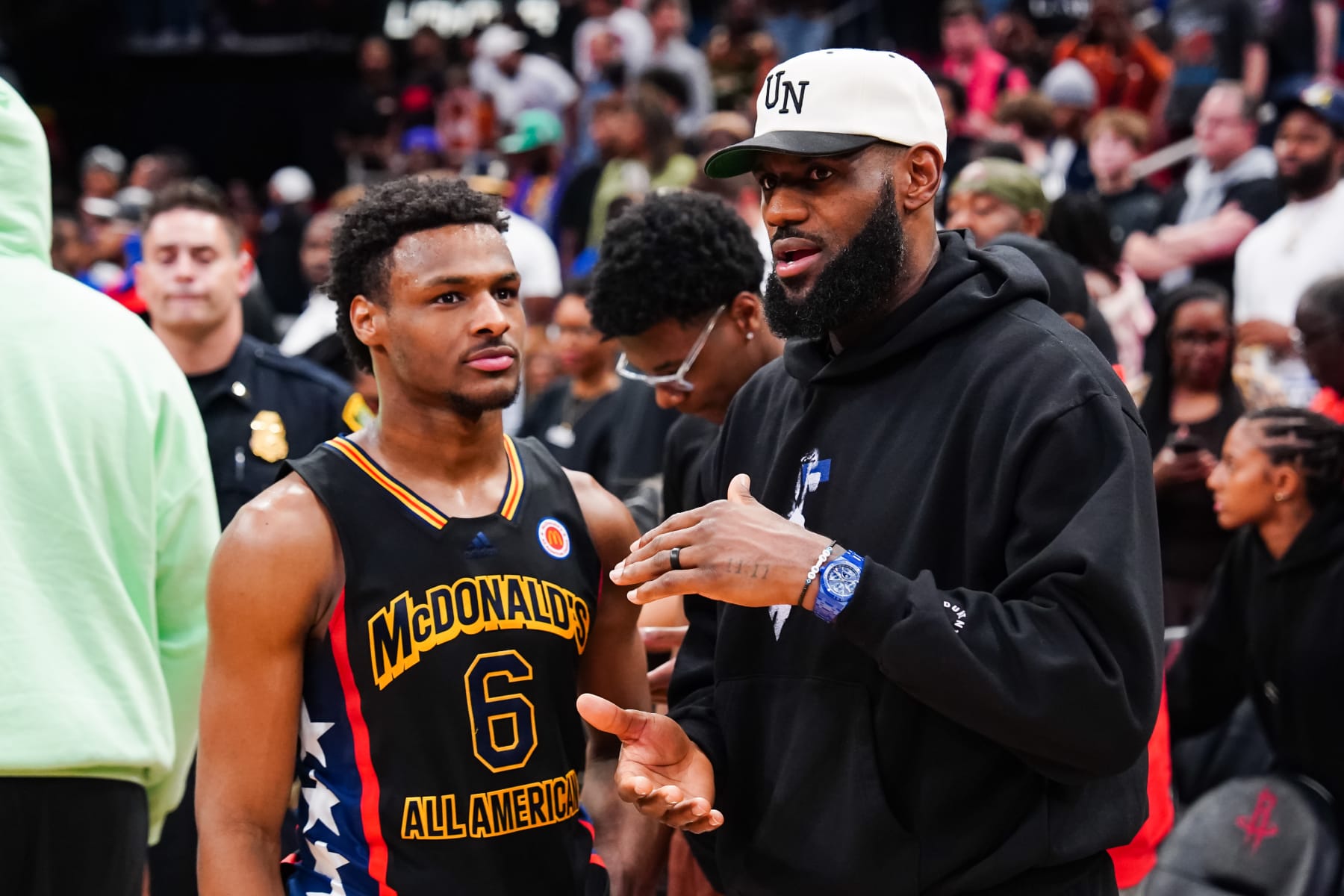 Insiders believe Los Angeles will find a way to draft LeBron James’ son Bronny