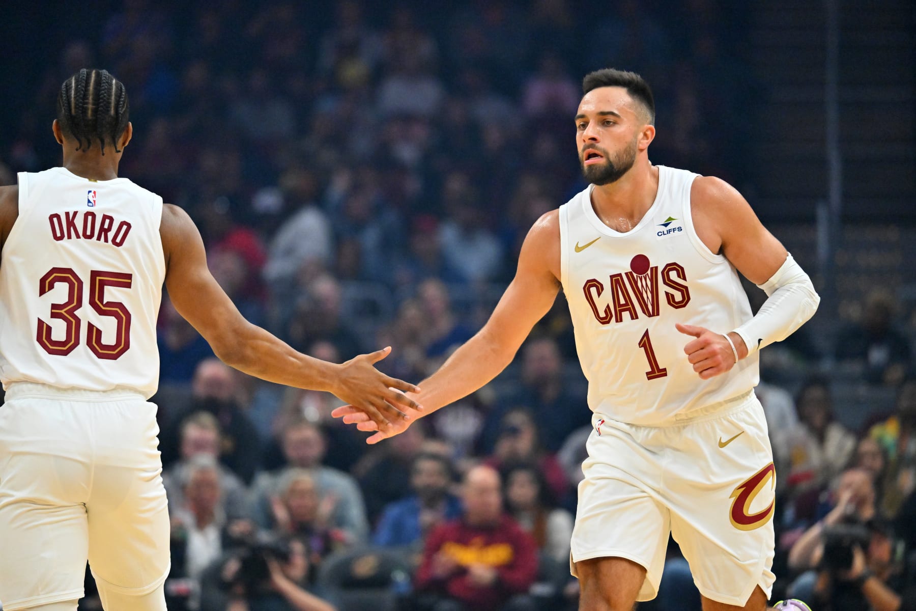 Cavs' Max Strus joins LeBron James as only active players to win