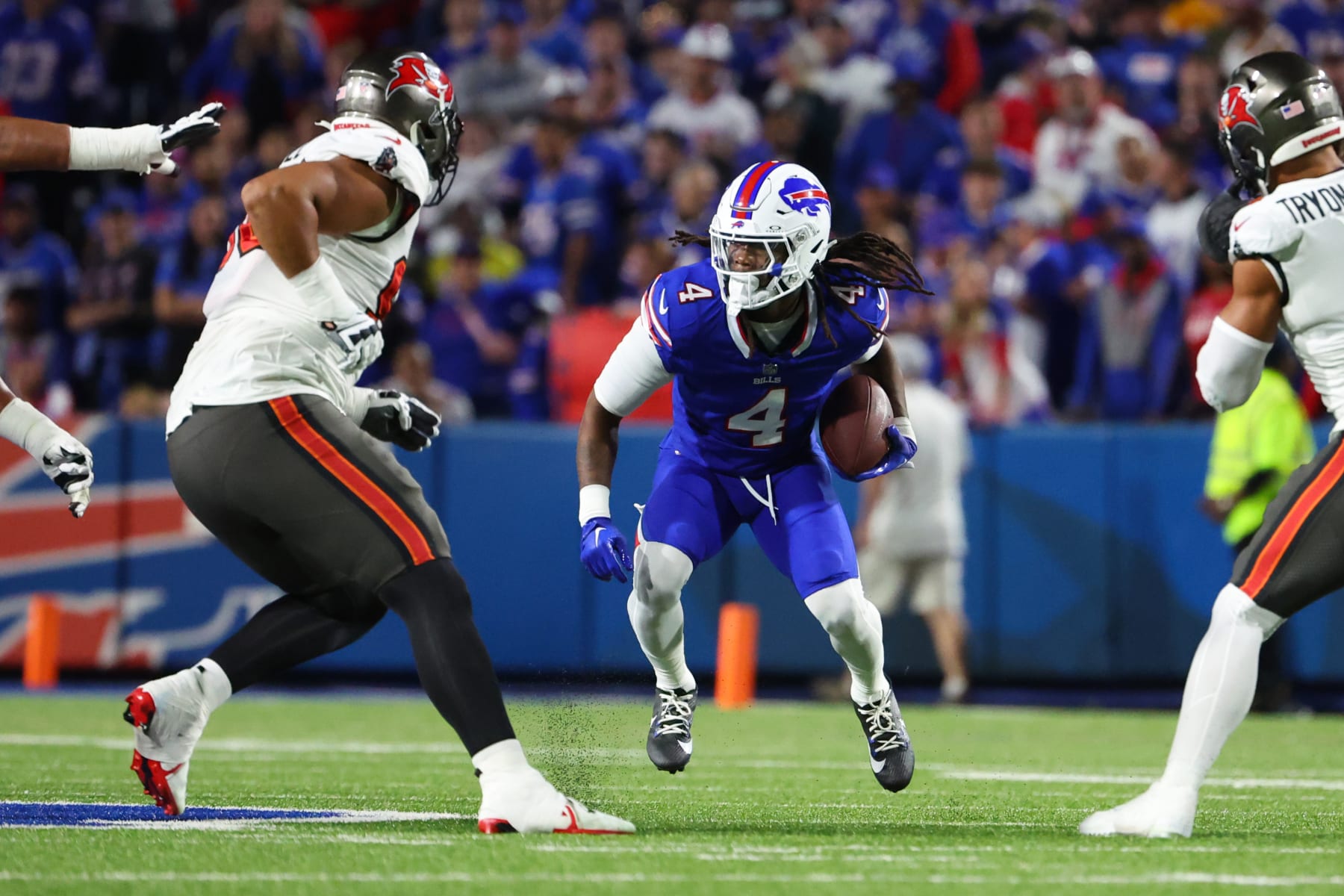 ORCHARD PARK, NEW YORK - OCTOBER 26: James Cook #4 of the Buffalo Bills carries the ball against the Tampa Bay Buccaneers during the first quarter of the game at Highmark Stadium on October 26, 2023 in Orchard Park, New York. (Photo by Timothy T Ludwig/Getty Images)