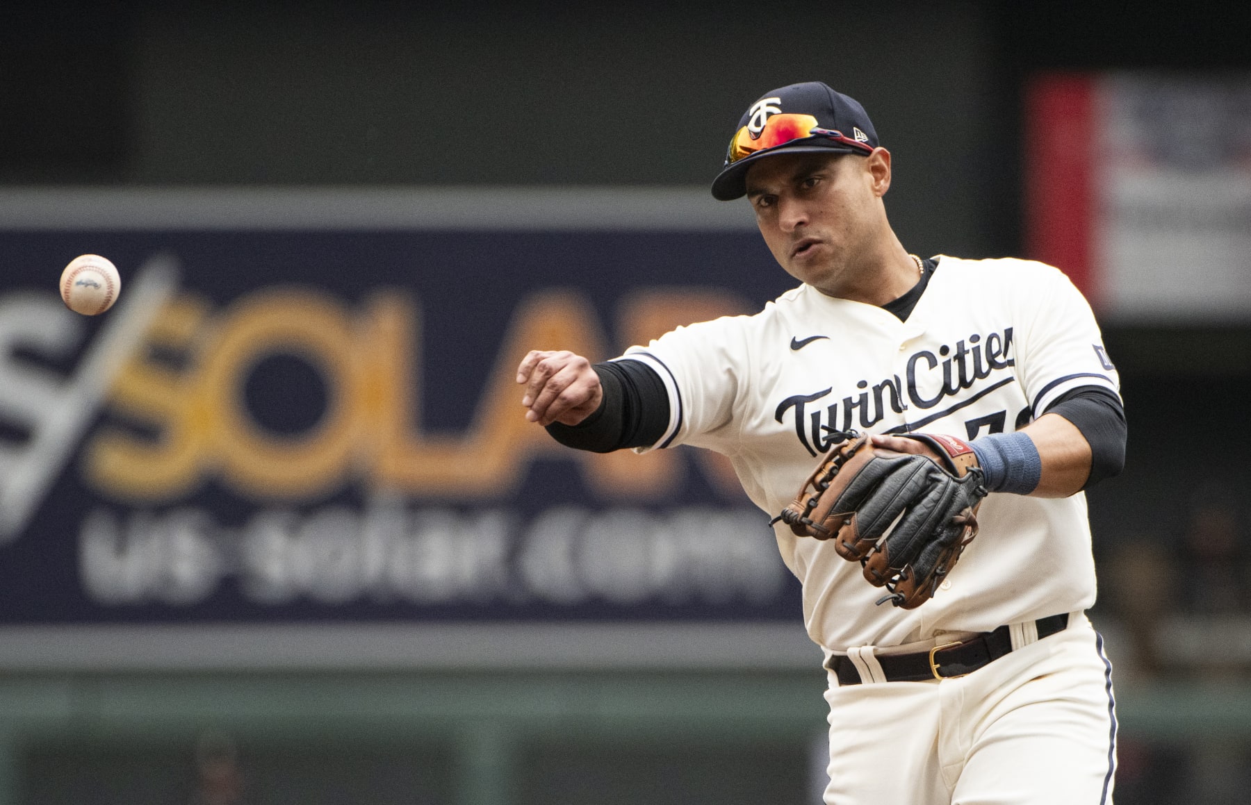MINNEAPOLIS, MINNESOTA - SEPTEMBER 28: Donovan Solano #39 of the Minnesota Twins throws the ball to first in the fourth inning of the game against the Oakland Athletics at Target Field on September 28, 2023 in Minneapolis, Minnesota. (Photo by Stephen Maturen/Getty Images)