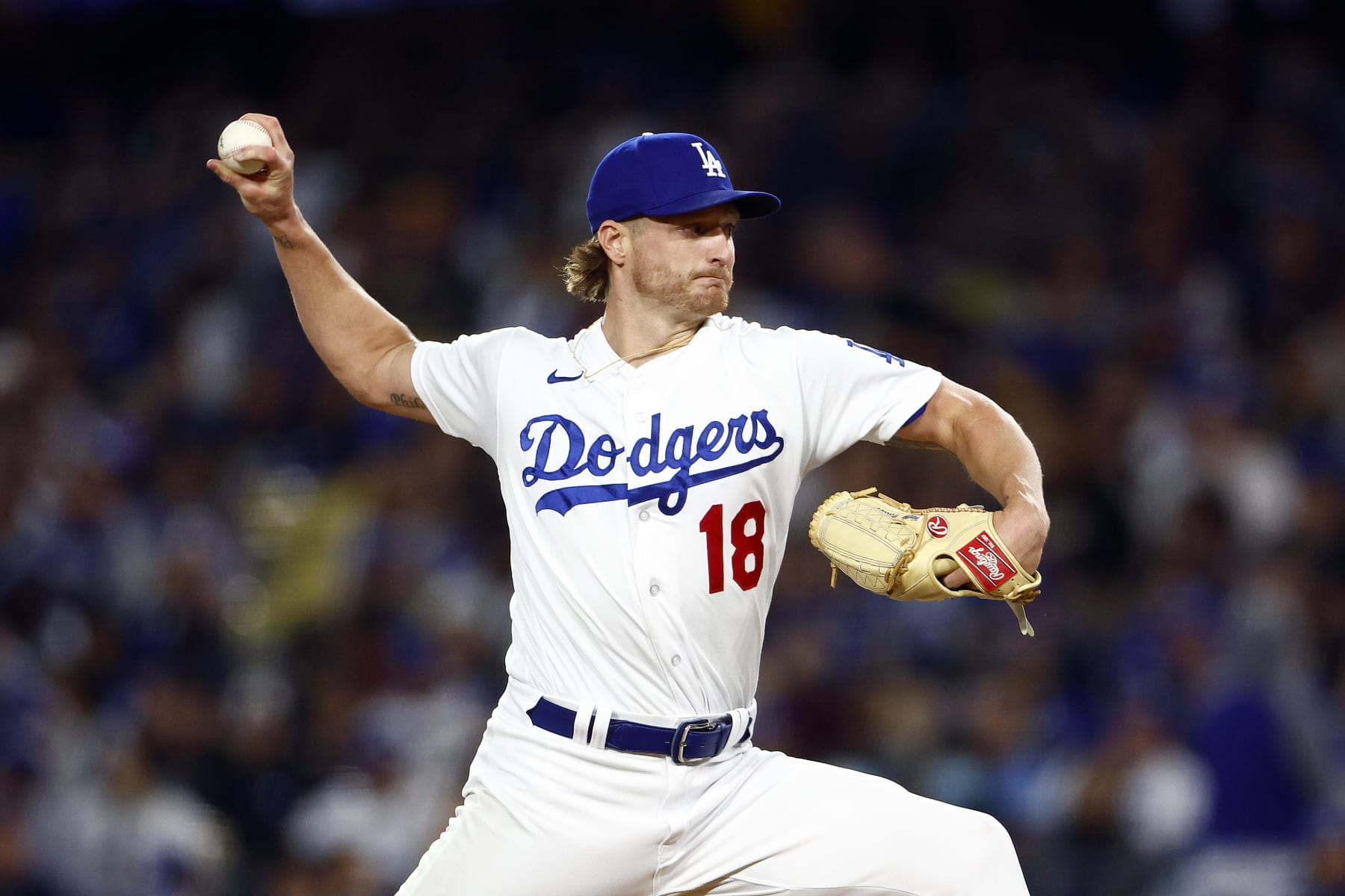 LOS ANGELES, CALIFORNIA - JUNE 15: Shelby Miller #18 of the Los Angeles Dodgers throws against the Chicago White Sox in the sixth inning at Dodger Stadium on June 15, 2023 in Los Angeles, California. (Photo by Ronald Martinez/Getty Images)