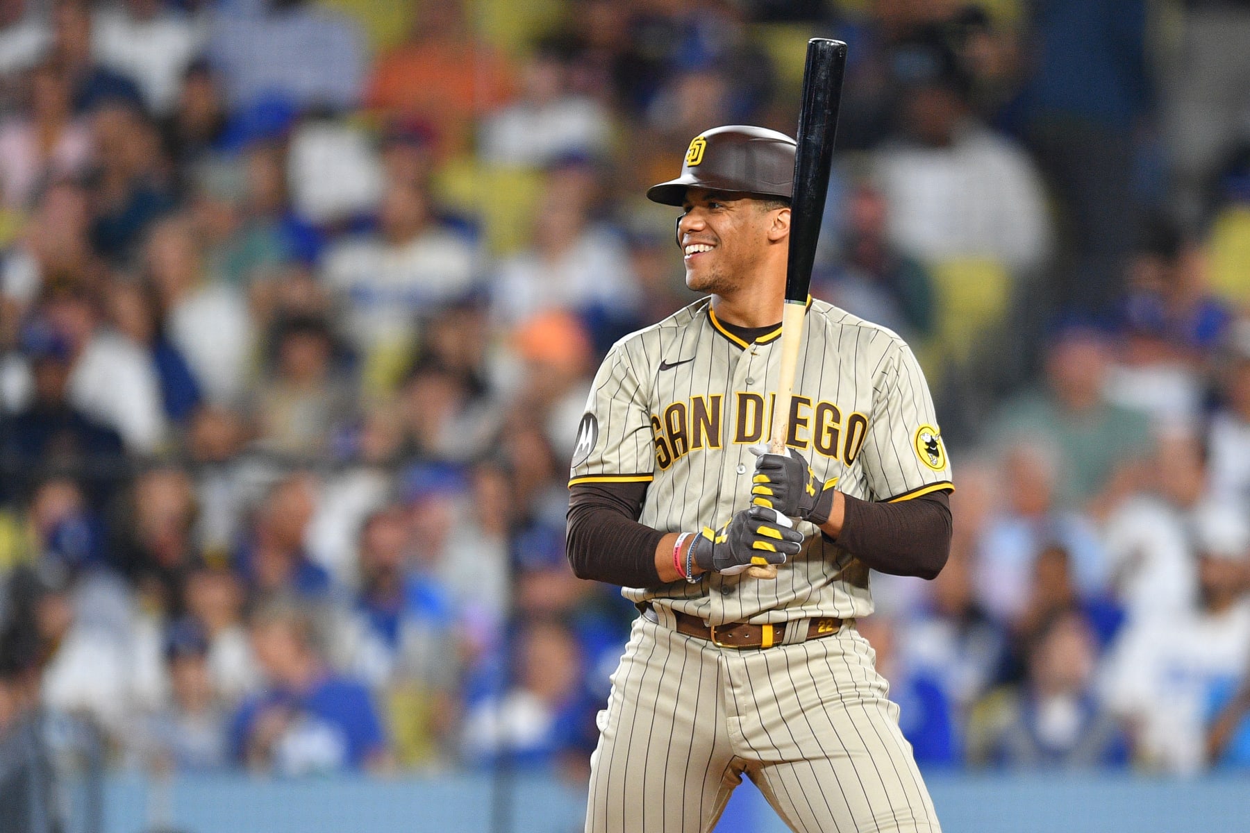 LOS ANGELES, CA - SEPTEMBER 13: San Diego Padres left fielder Juan Soto (22) looks on during the MLB game between the San Diego Padres and the Los Angeles Dodgers on September 13, 2023 at Dodger Stadium in Los Angeles, CA. (Photo by Brian Rothmuller/Icon Sportswire via Getty Images)