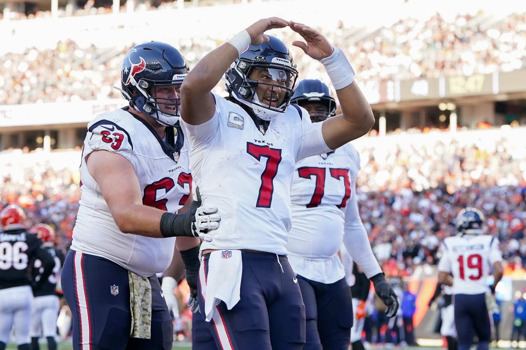 CINCINNATI, OHIO - NOVEMBER 12: C.J. Stroud #7 of the Houston Texans celebrates after scoring a touchdown in the fourth quarter against the Cincinnati Bengals at Paycor Stadium on November 12, 2023 in Cincinnati, Ohio. (Photo by Dylan Buell/Getty Images)