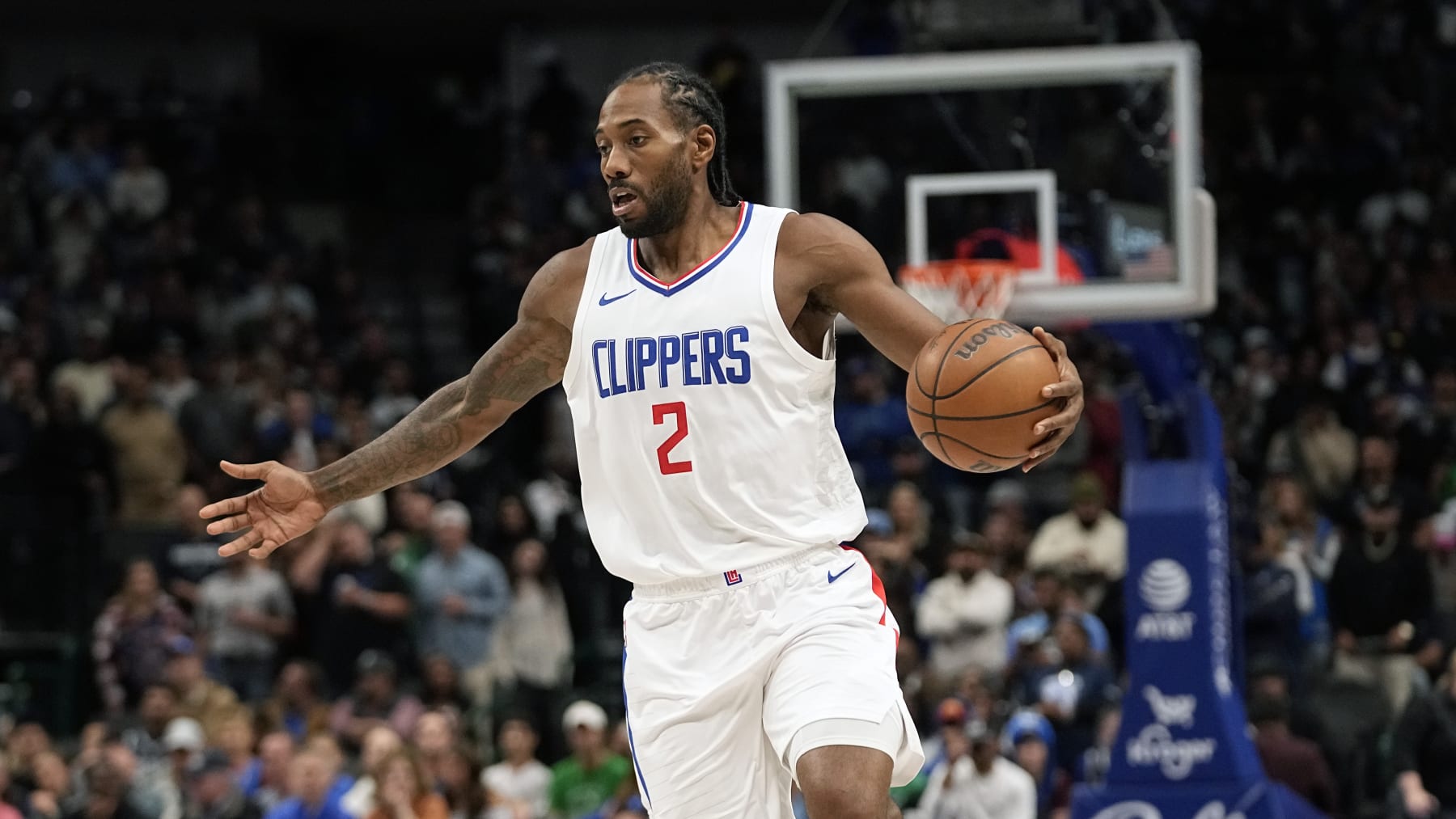 Los Angeles Clippers forward Kawhi Leonard (2) drives during the first half of an NBA basketball game against the Dallas Mavericks in Dallas, Friday, Nov. 10, 2023. (AP Photo/LM Otero)