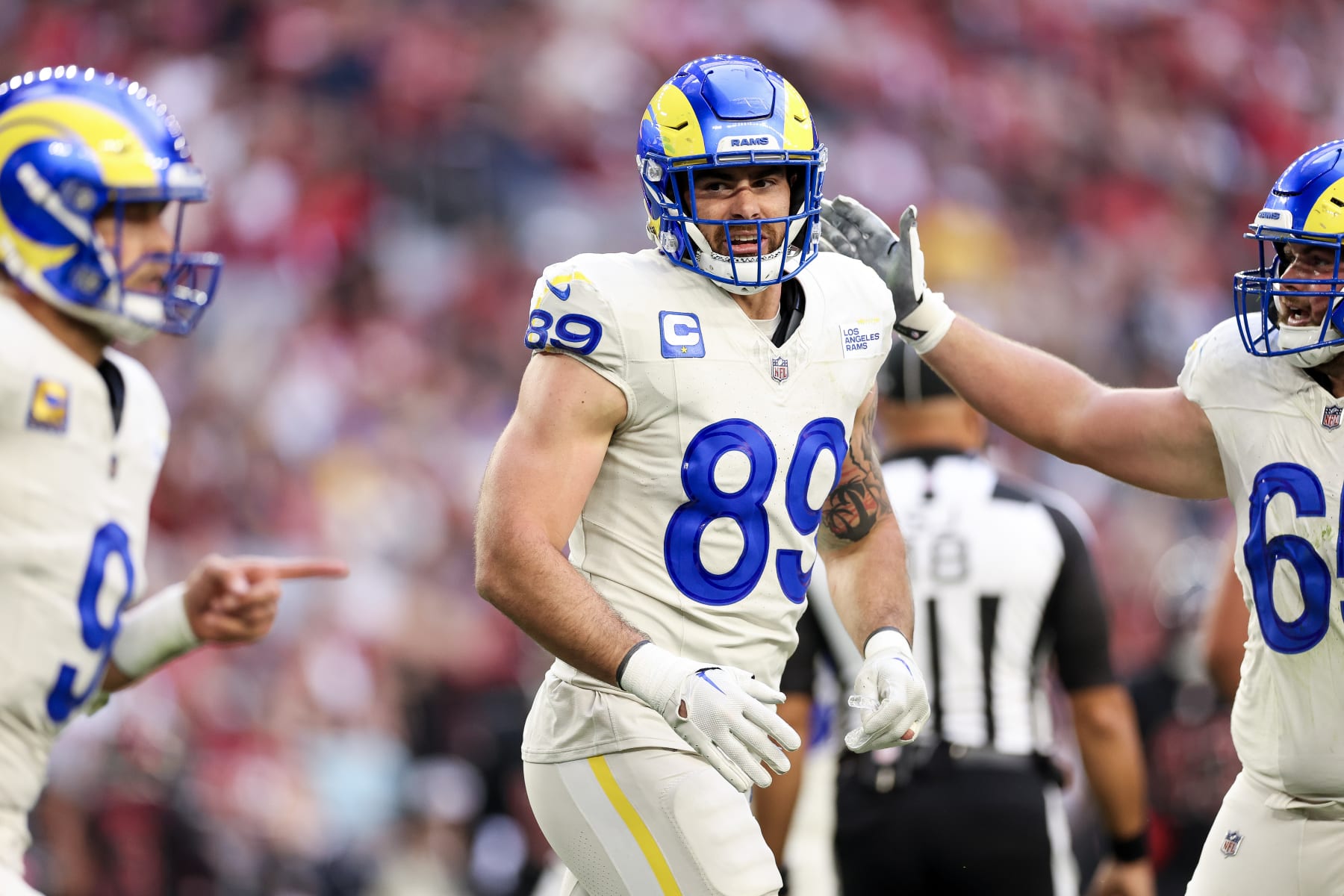 GLENDALE, ARIZONA - NOVEMBER 26: Tyler Higbee #89 of the Los Angeles Rams reacts after his receiving touchdown during the second quarter against the Arizona Cardinals at State Farm Stadium on November 26, 2023 in Glendale, Arizona. (Photo by Christian Petersen/Getty Images)