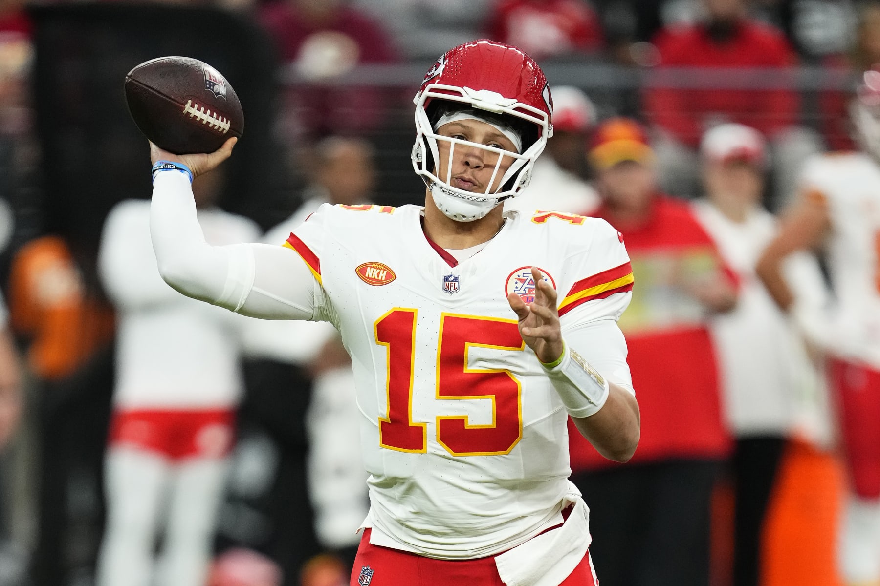LAS VEGAS, NEVADA - NOVEMBER 26: Patrick Mahomes #15 of the Kansas City Chiefs throws a pass during the first half of a game against the Las Vegas Raiders at Allegiant Stadium on November 26, 2023 in Las Vegas, Nevada. (Photo by Jeff Bottari/Getty Images)