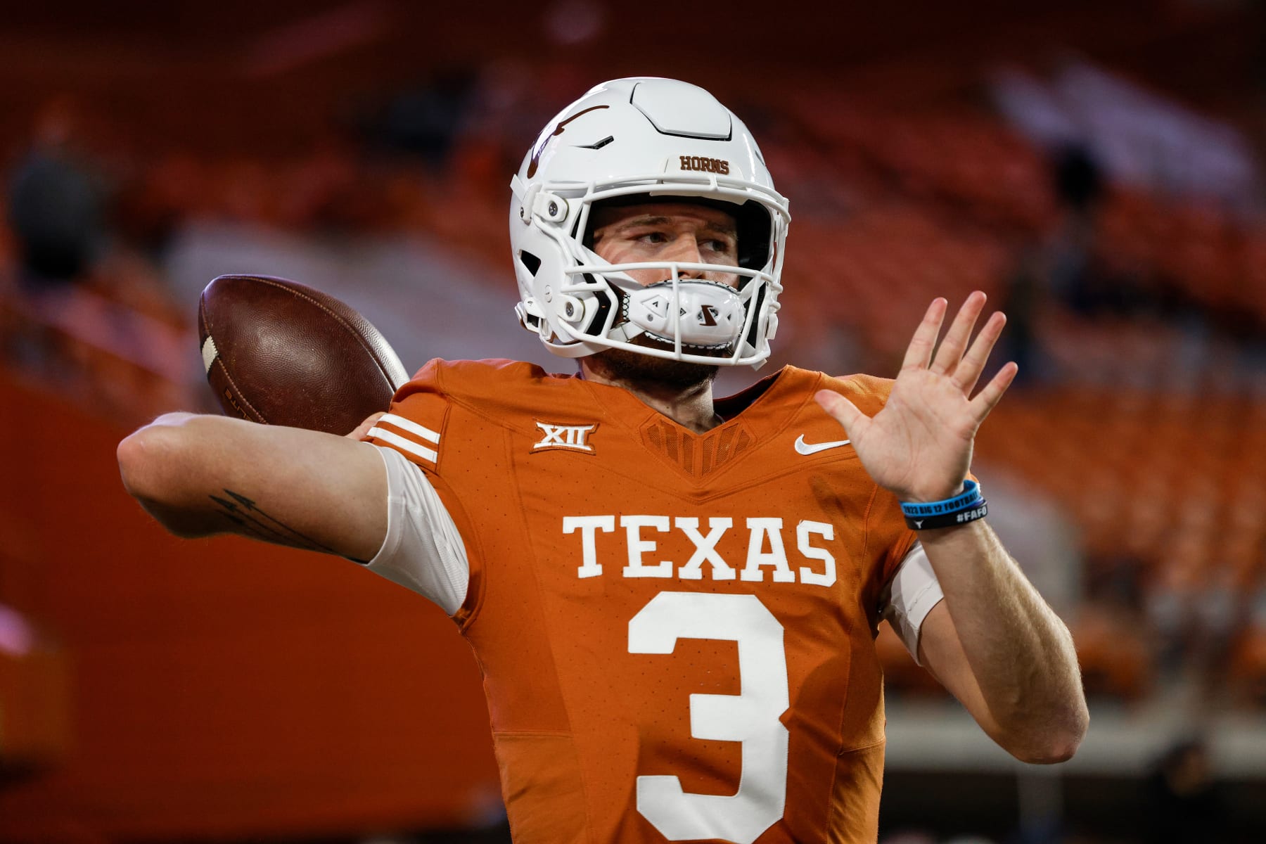 Texas QB Quinn Ewers still searching for consistency in contract