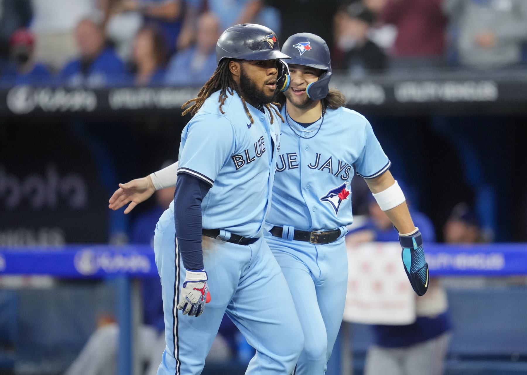 Vladimir Guerrero Jr. (L) and Bo Bichette (R)
