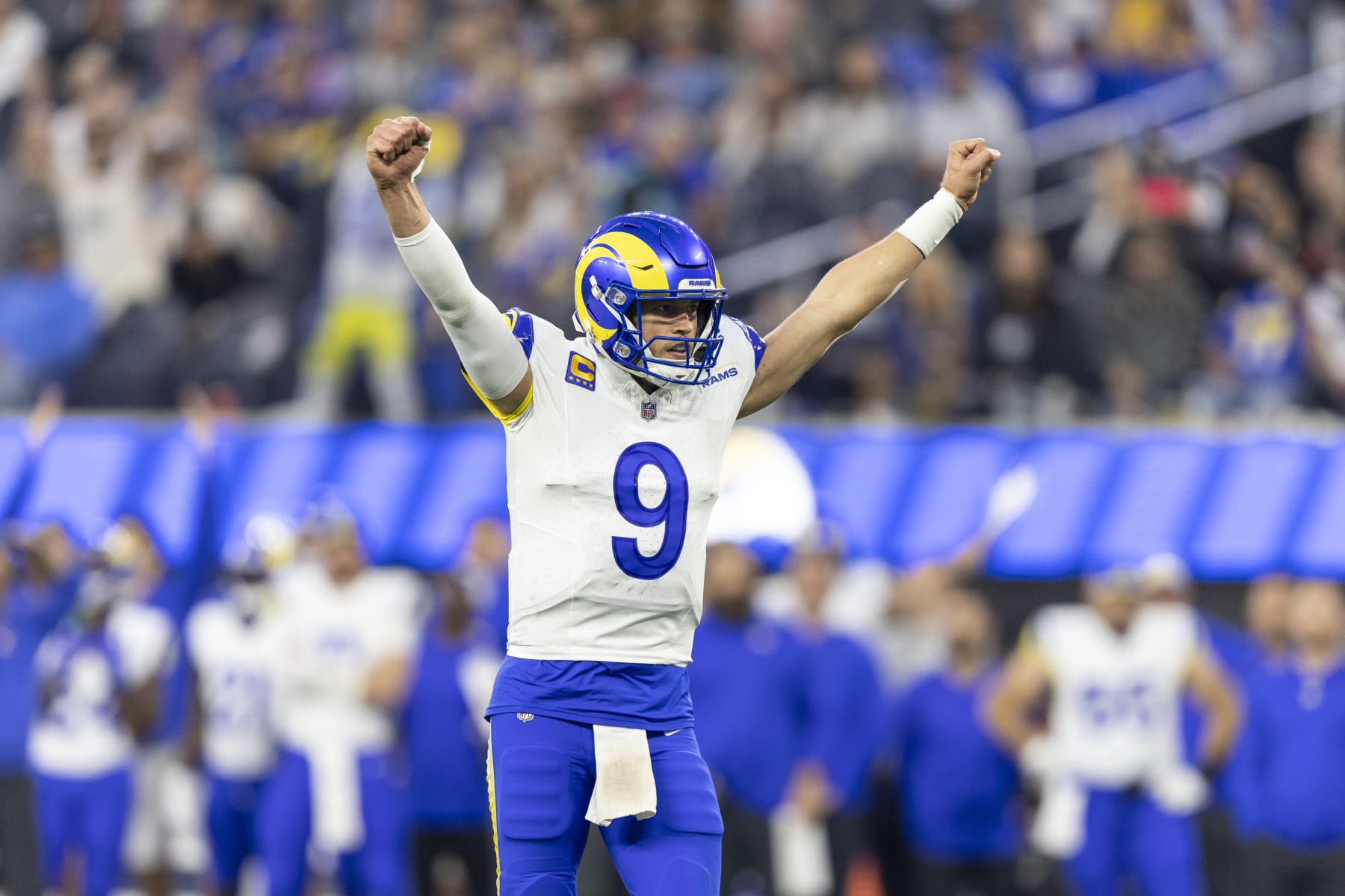 INGLEWOOD, CALIFORNIA - DECEMBER 03: Matthew Stafford #9 of the Los Angeles Rams celebrates after a touchdown during an NFL football game between the Los Angeles Rams and the Cleveland Browns at SoFi Stadium on December 03, 2023 in Inglewood, California. (Photo by Michael Owens/Getty Images)