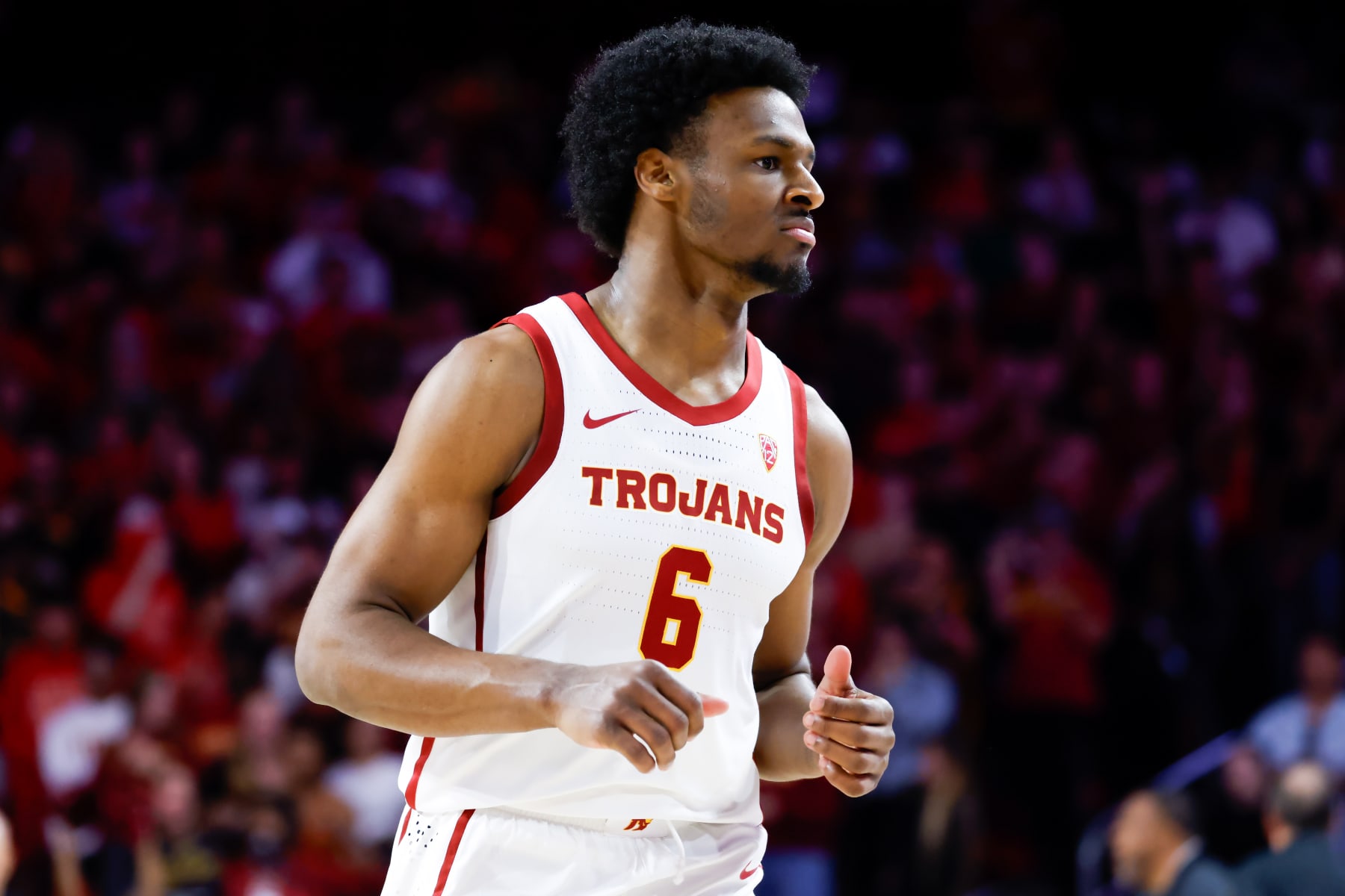 Los Angeles, CA - December 10: USC Trojans guard Bronny James (6) runs down the court during the first half against the Long Beach State 49ers at Galen Center in Los Angeles Sunday, Dec. 10, 2023. (Jason Armond / Los Angeles Times via Getty Images)