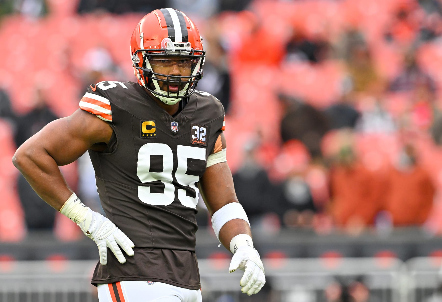 CLEVELAND, OHIO - DECEMBER 10: Myles Garrett #95 of the Cleveland Browns warms up before the game against the Jacksonville Jaguars at Cleveland Browns Stadium on December 10, 2023 in Cleveland, Ohio. (Photo by Jason Miller/Getty Images)