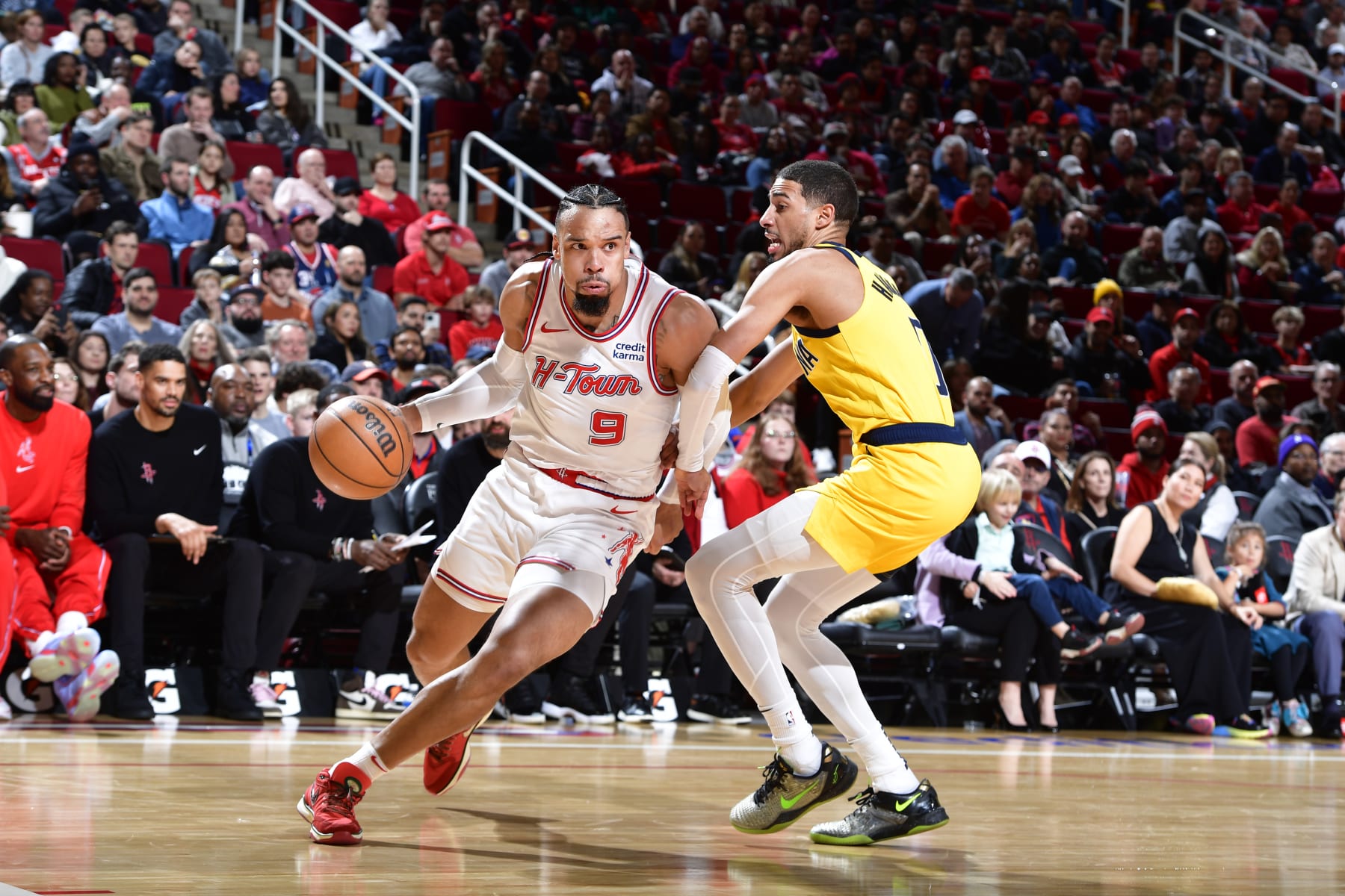 HOUSTON, TX - DECEMBER 26:   Dillon Brooks #9 of the Houston Rockets handles the ball during the game against the Indiana Pacers on December 26, 2023 at the Toyota Center in Houston, Texas. NOTE TO USER: User expressly acknowledges and agrees that, by downloading and or using this photograph, User is consenting to the terms and conditions of the Getty Images License Agreement. Mandatory Copyright Notice: Copyright 2023 NBAE (Photo by Logan Riely/NBAE via Getty Images)
