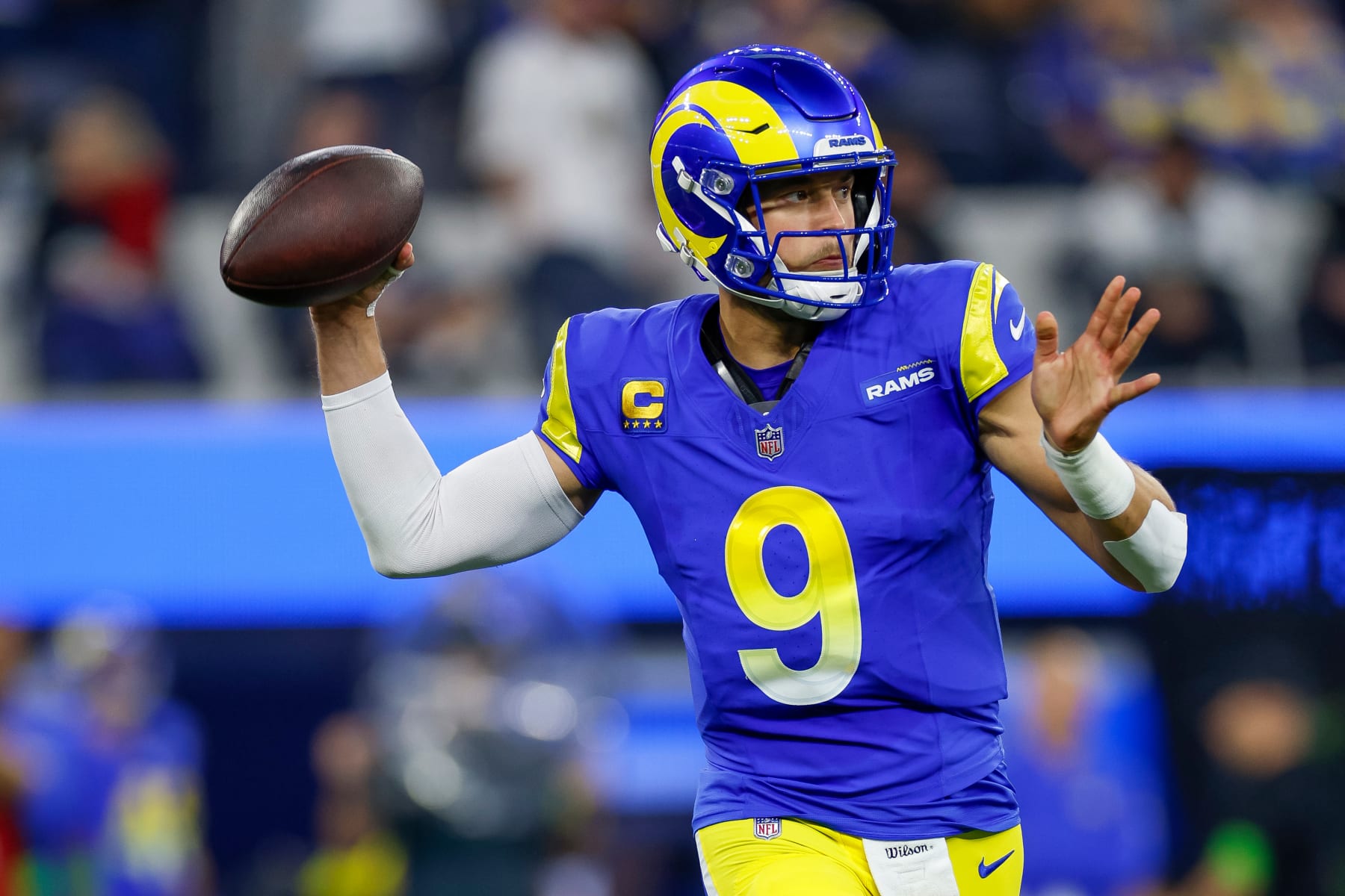 INGLEWOOD, CA - DECEMBER 21: Los Angeles Rams quarterback Matthew Stafford (9) passes the ball during an NFL regular season game between the New Orleans Saints and the Los Angeles Rams on December 21, 2023, at SoFi Stadium in Inglewood, CA. (Photo by Brandon Sloter/Icon Sportswire via Getty Images)
