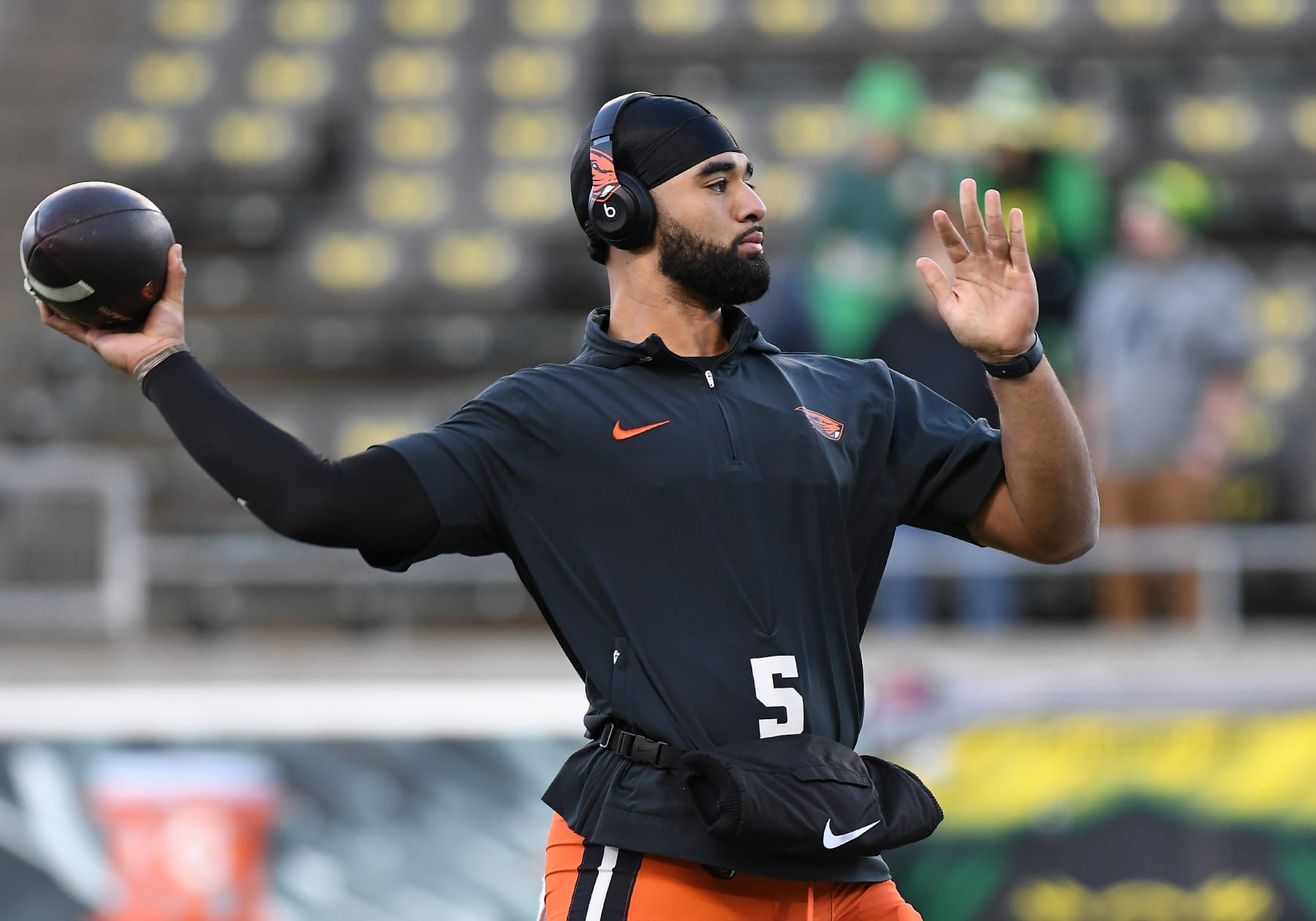 EUGENE, OR - NOVEMBER 24: Oregon State Beavers quarterback DJ Uiagalelei (5) warms up prior to the start of the game during a college football game between the Oregon Ducks and Oregon State Beavers on November 24, 2023, at Autzen Stadium in Eugene, Oregon. (Photo by Brian Murphy/Icon Sportswire via Getty Images)