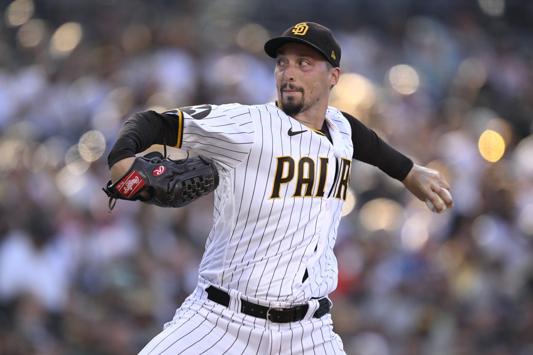SAN DIEGO, CALIFORNIA - AUGUST 16: Blake Snell #4 of the San Diego Padres pitches against the Baltimore Orioles during the second inning at PETCO Park on August 16, 2023 in San Diego, California. (Photo by Orlando Ramirez/Getty Images)