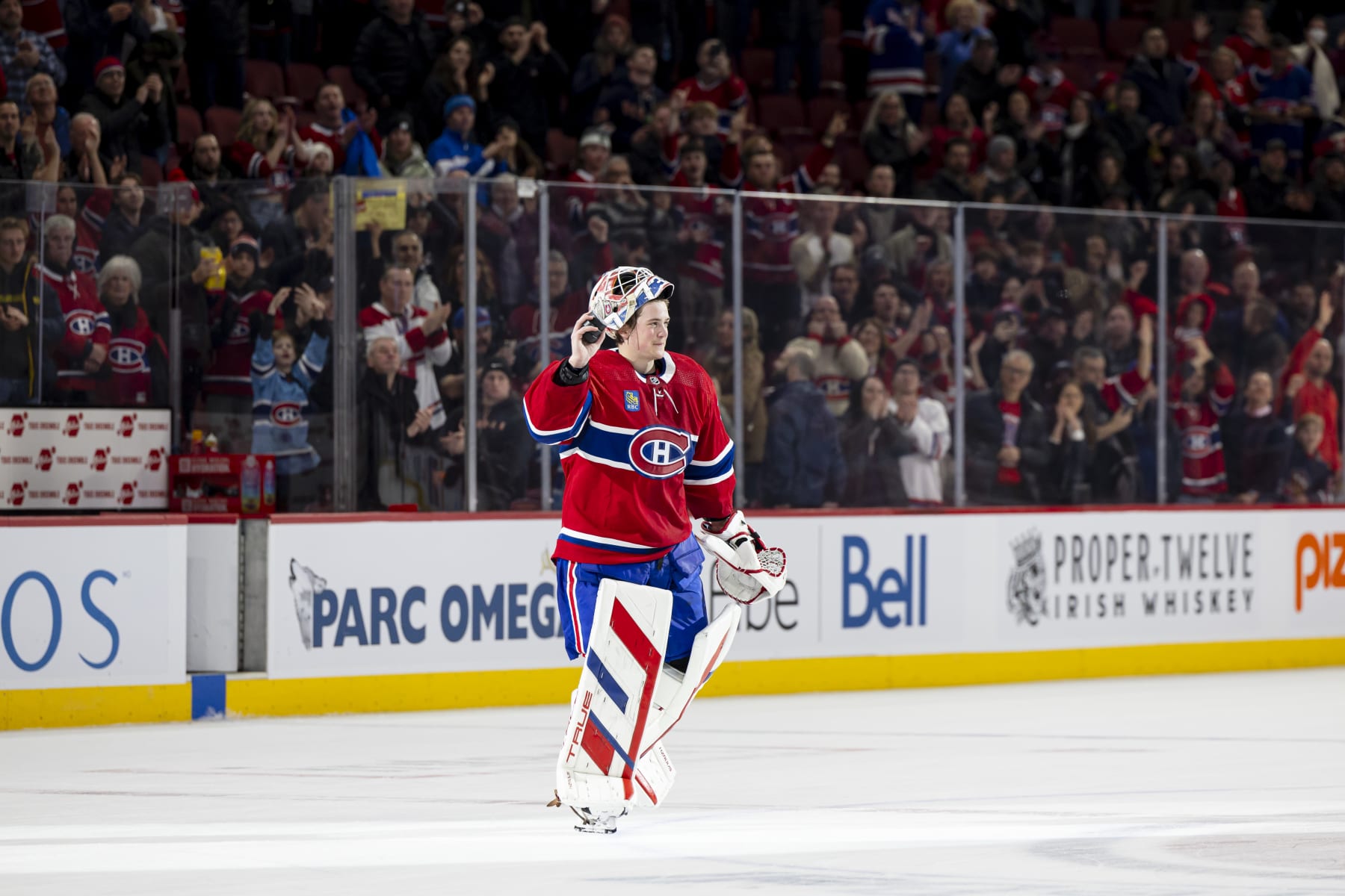 MONTREAL, CANADA - JANUARY 6: Sam Montembeault #35 of the Montreal Canadiens salutes the fans after being named the first star of the NHL regular season game between the Montreal Canadiens and the New York Rangers at the Bell Centre on January 6, 2024 in Montreal, Quebec, Canada. The Montreal Canadiens defeated the New York Rangers 4-3 in shootout. (Photo by Vitor Munhoz/NHLI via Getty Images)