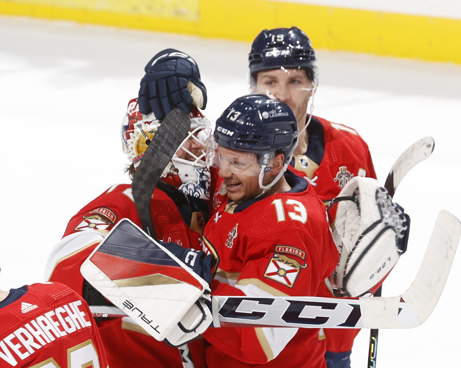 SUNRISE, FL - JANUARY 11: Sam Reinhart #13 of the Florida Panthers celebrates his overtime game-winning goal with goaltender Sergei Bobrovsky #72 against the Los Angeles Kings at the Amerant Bank Arena on January 11, 2024 in Sunrise, Florida. (Photo by Joel Auerbach/Getty Images)