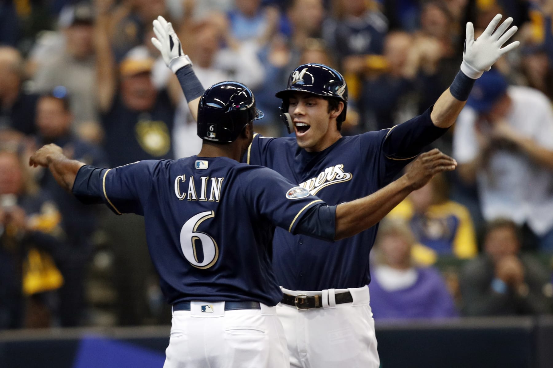 Lorenzo Cain (L) and Christian Yelich (R)