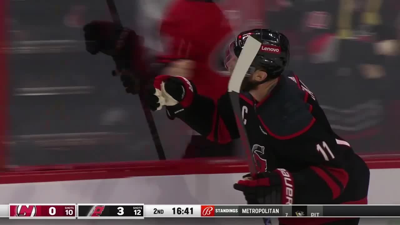 Canes beat Devils 32