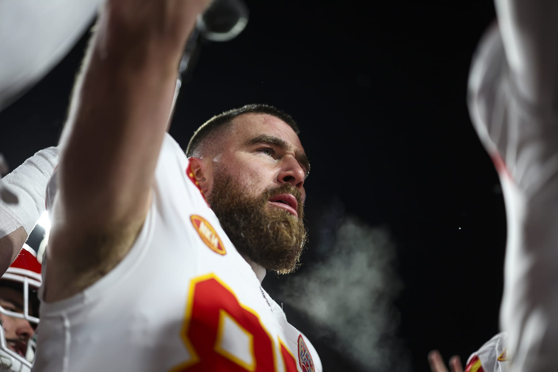 ORCHARD PARK, NY - JANUARY 21: Travis Kelce #87 of the Kansas City Chiefs warms up prior to an NFL divisional round playoff football game against the Buffalo Bills at Highmark Stadium on January 21, 2024 in Orchard Park, New York. (Photo by Perry Knotts/Getty Images)