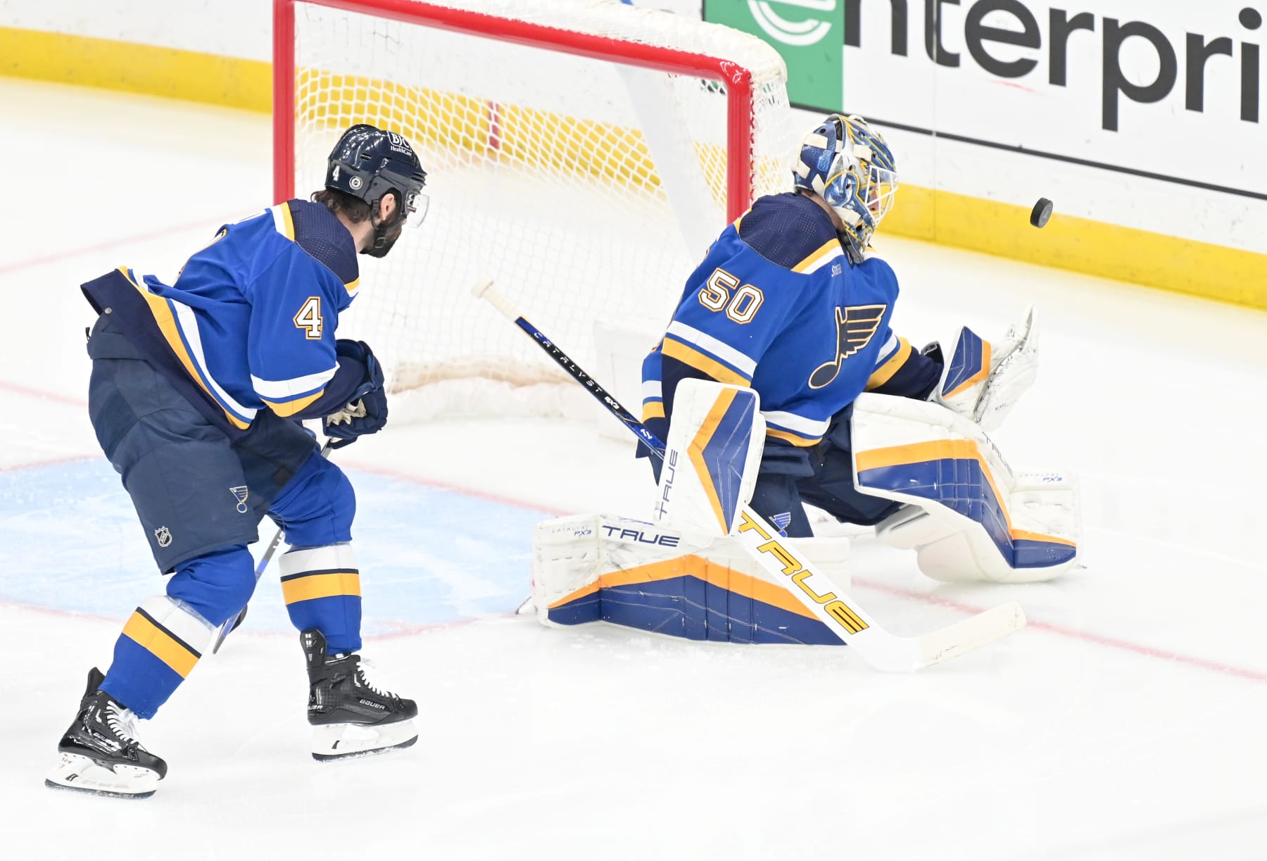 ST. LOUIS, MO - JANUARY 30: St. Louis Blues goaltender Jordan Binnngton (50) watches as the puck bounces off of his glove during a NHL game between the Columbus Blue Jackets and the St. Louis Blues on January 30, 2024, at Enterprise Center in St. Louis, MO. (Photo by Keith Gillett/Icon Sportswire via Getty Images)