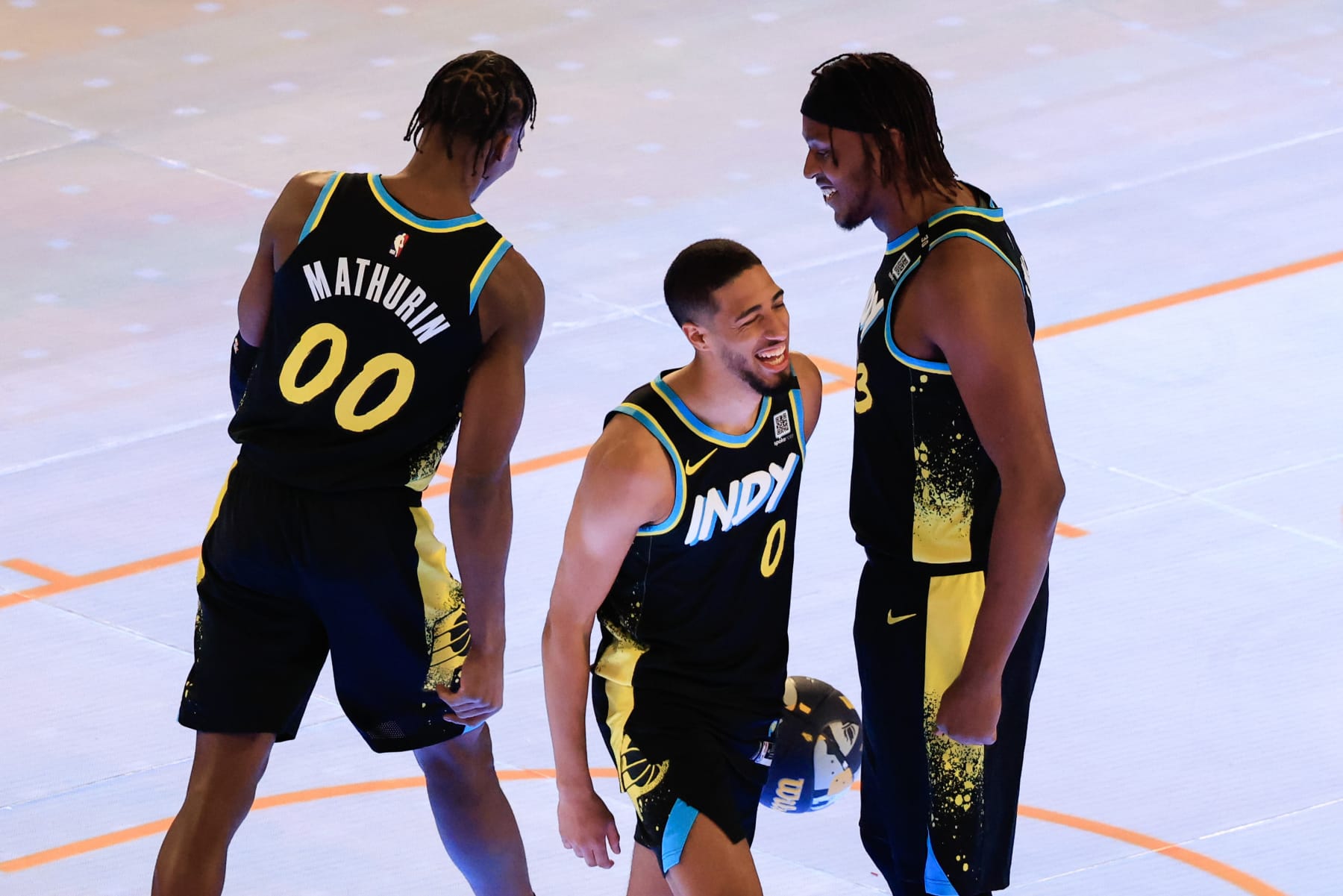 INDIANAPOLIS, INDIANA - FEBRUARY 17: Bennedict Mathurin #00, Tyrese Haliburton #0 and Myles Turner #33 of the Indiana Pacers react in the 2024 Kia Skills Challenge during the State Farm All-Star Saturday Night at Lucas Oil Stadium on February 17, 2024 in Indianapolis, Indiana. NOTE TO USER: User expressly acknowledges and agrees that, by downloading and or using this photograph, User is consenting to the terms and conditions of the Getty Images License Agreement. (Photo by Justin Casterline/Getty Images)