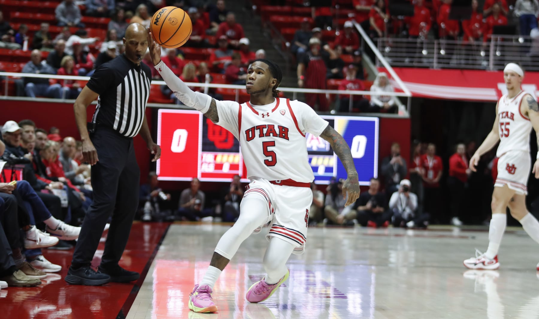 Utah's Deivon Smith