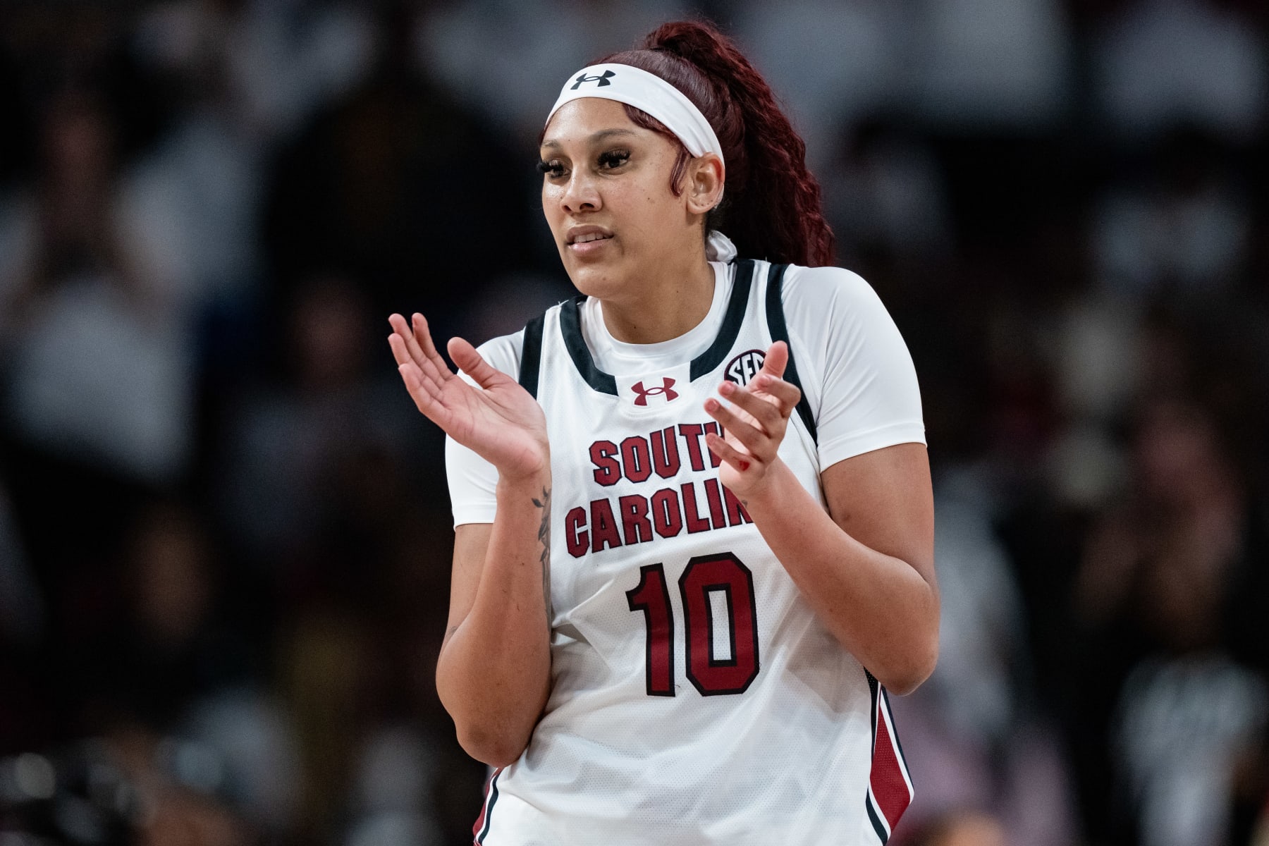 COLUMBIA, SOUTH CAROLINA - FEBRUARY 18: Kamilla Cardoso #10 of the South Carolina Gamecocks reacts in the third quarter during their game against the Georgia Lady Bulldogs at Colonial Life Arena on February 18, 2024 in Columbia, South Carolina. (Photo by Jacob Kupferman/Getty Images)