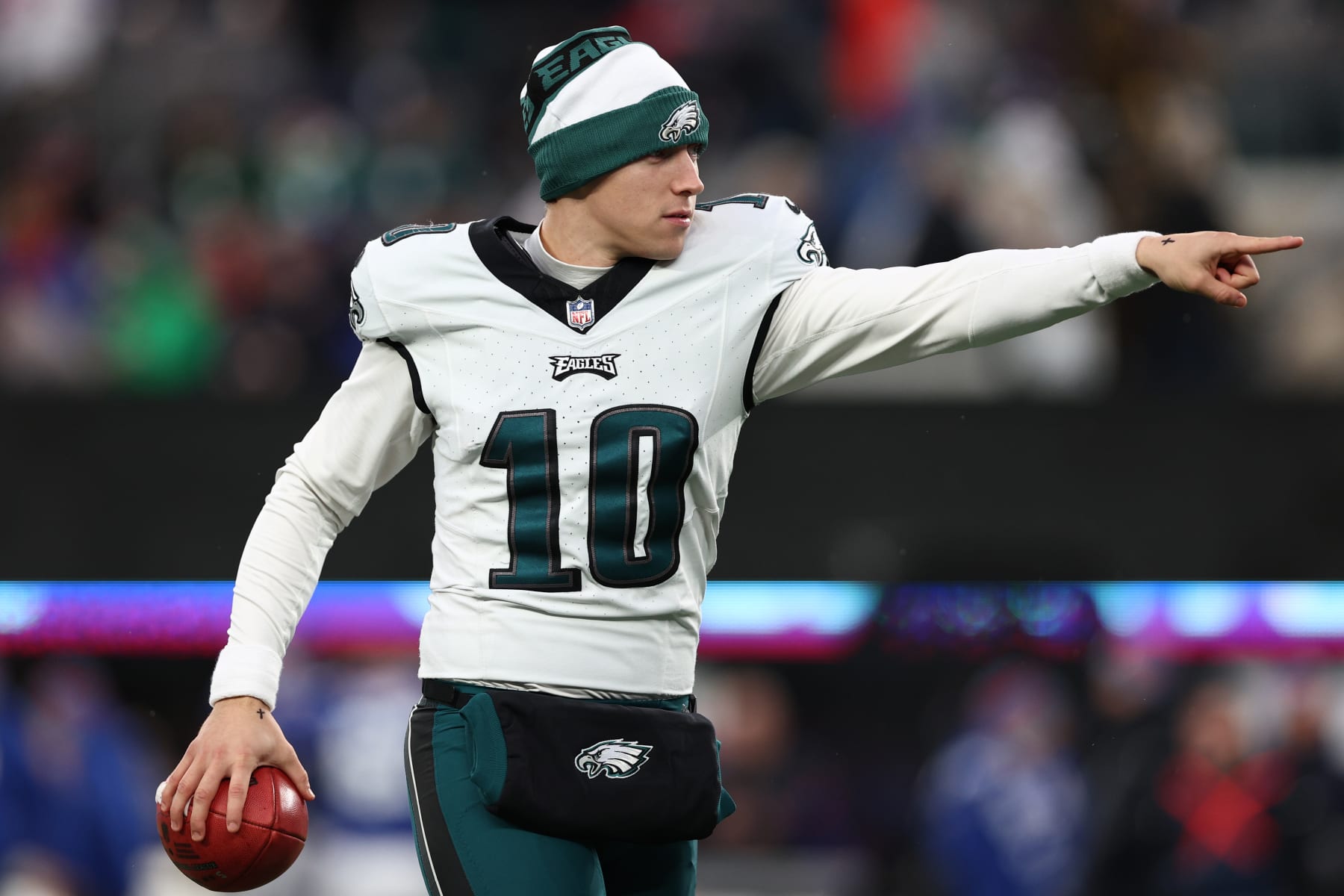 Best players Eagles must resign in 2024 NFL free agency