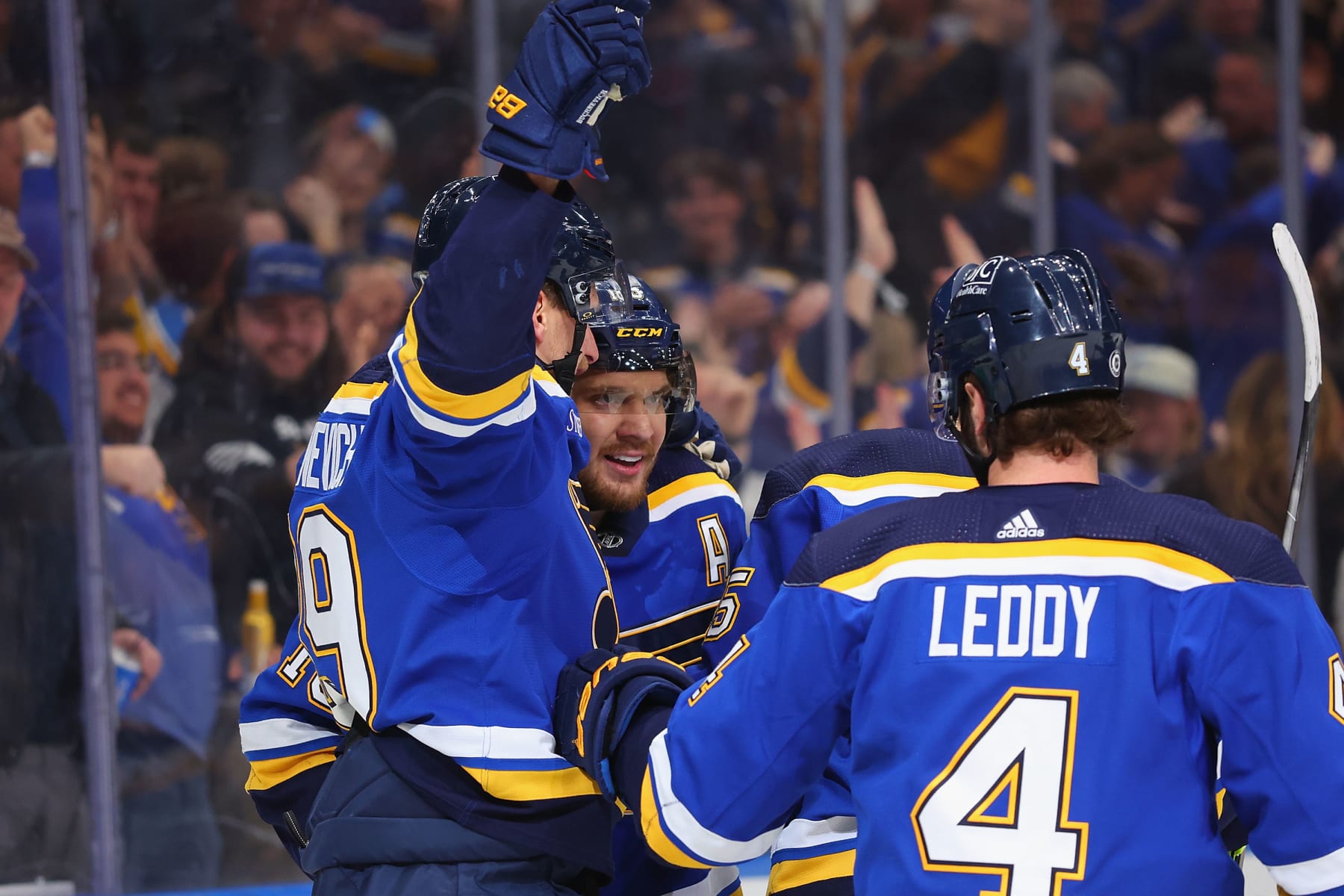 ST LOUIS, MISSOURI - FEBRUARY 15: Robert Thomas #18 of the St. Louis Blues celebrates his goal with Pavel Buchnevich #89 of the St. Louis Blues during the first period at Enterprise Center on February 15, 2024 in St Louis, Missouri. (Photo by Dilip Vishwanat/Getty Images)