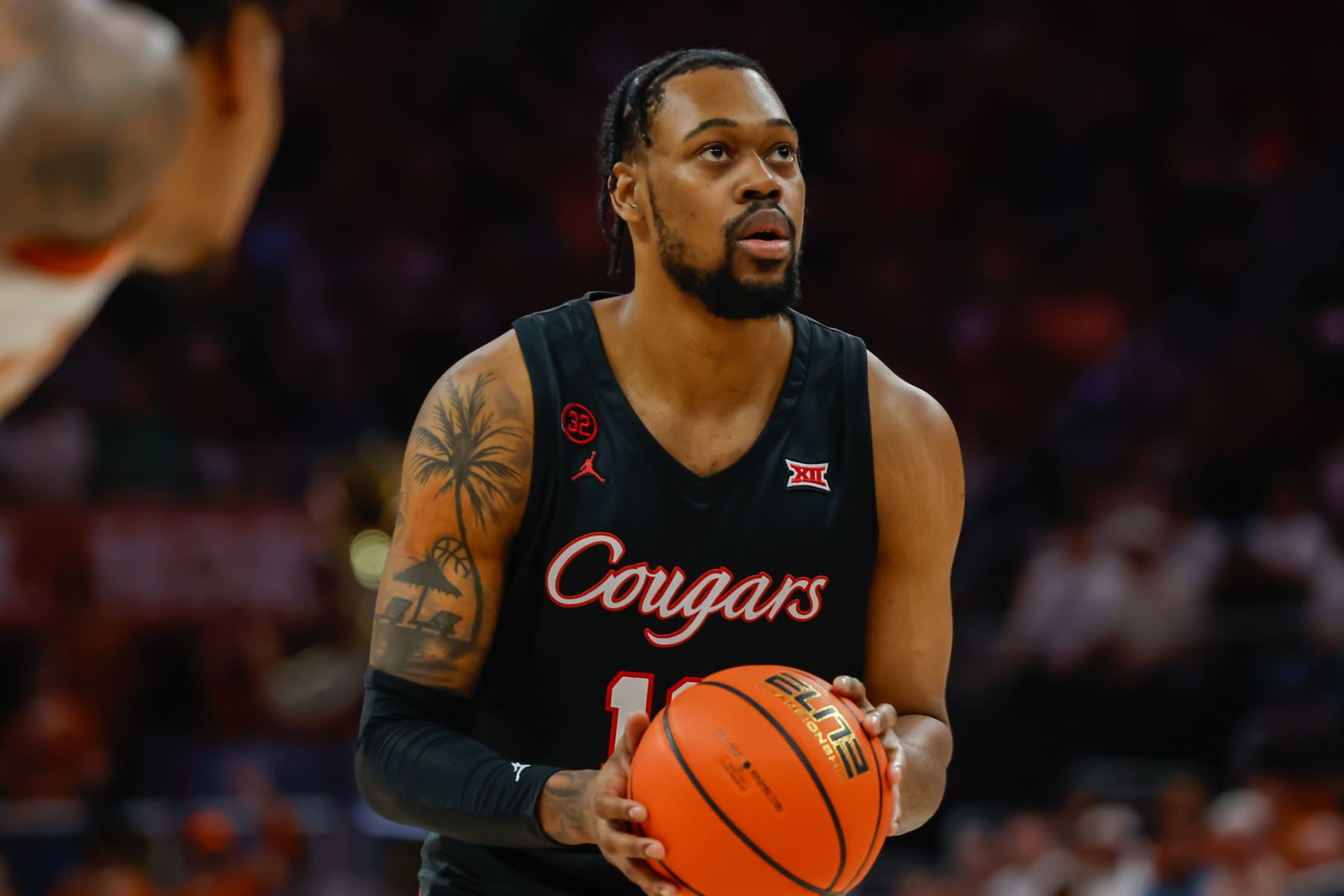 AUSTIN, TX - JANUARY 29: Houston Cougars forward J'Wan Roberts (13) prepares to take a free throw during the Big 12 college basketball game between Texas Longhorns and Houston Cougars on January 29, 2024, at Moody Center in Austin, Texas. (Photo by David Buono/Icon Sportswire via Getty Images)