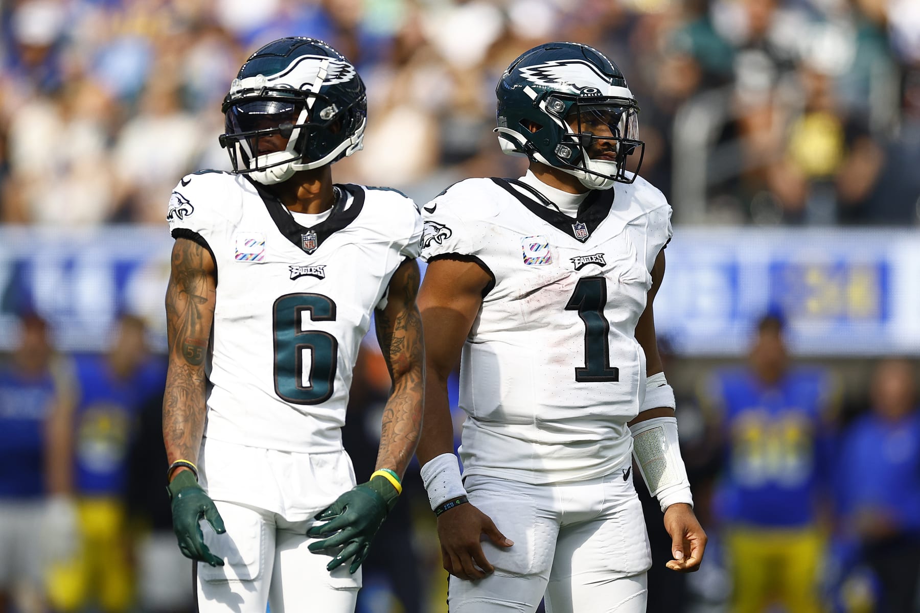 INGLEWOOD, CALIFORNIA - OCTOBER 08:   DeVonta Smith #6 and Jalen Hurts #1 of the Philadelphia Eagles at SoFi Stadium on October 08, 2023 in Inglewood, California. (Photo by Ronald Martinez/Getty Images)