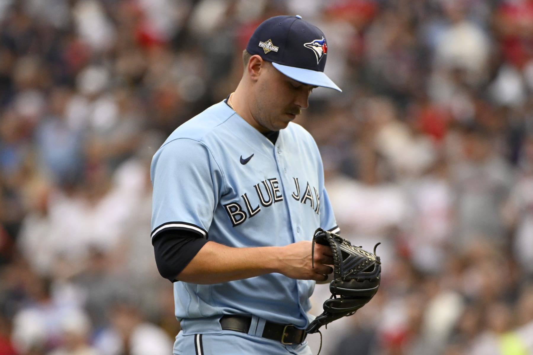 MINNEAPOLIS, MINNESOTA - OCTOBER 03: Erik Swanson #50 of the Toronto Blue Jays walks back to the dugout after being relieved against the Minnesota Twins during the fifth inning in Game One of the Wild Card Series at Target Field on October 03, 2023 in Minneapolis, Minnesota. (Photo by Stephen Maturen/Getty Images)