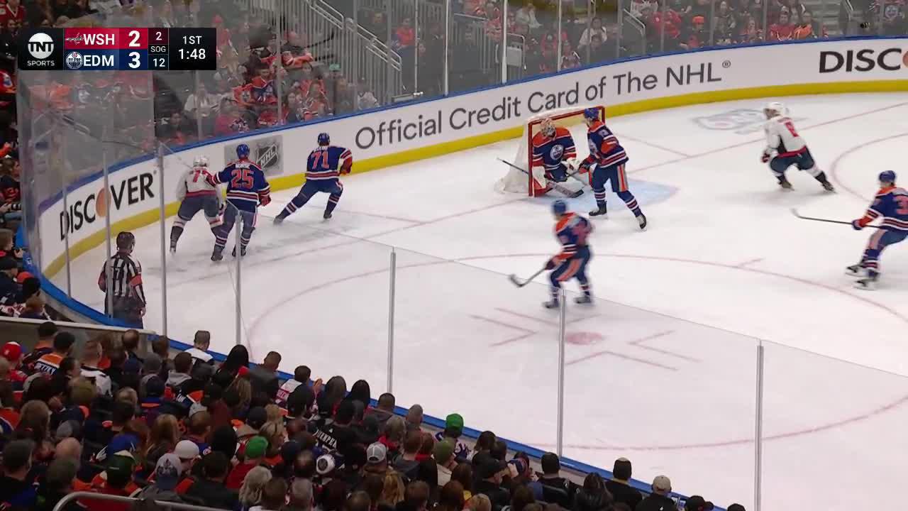 Stuart Skinner Makes Wild Save 😱 