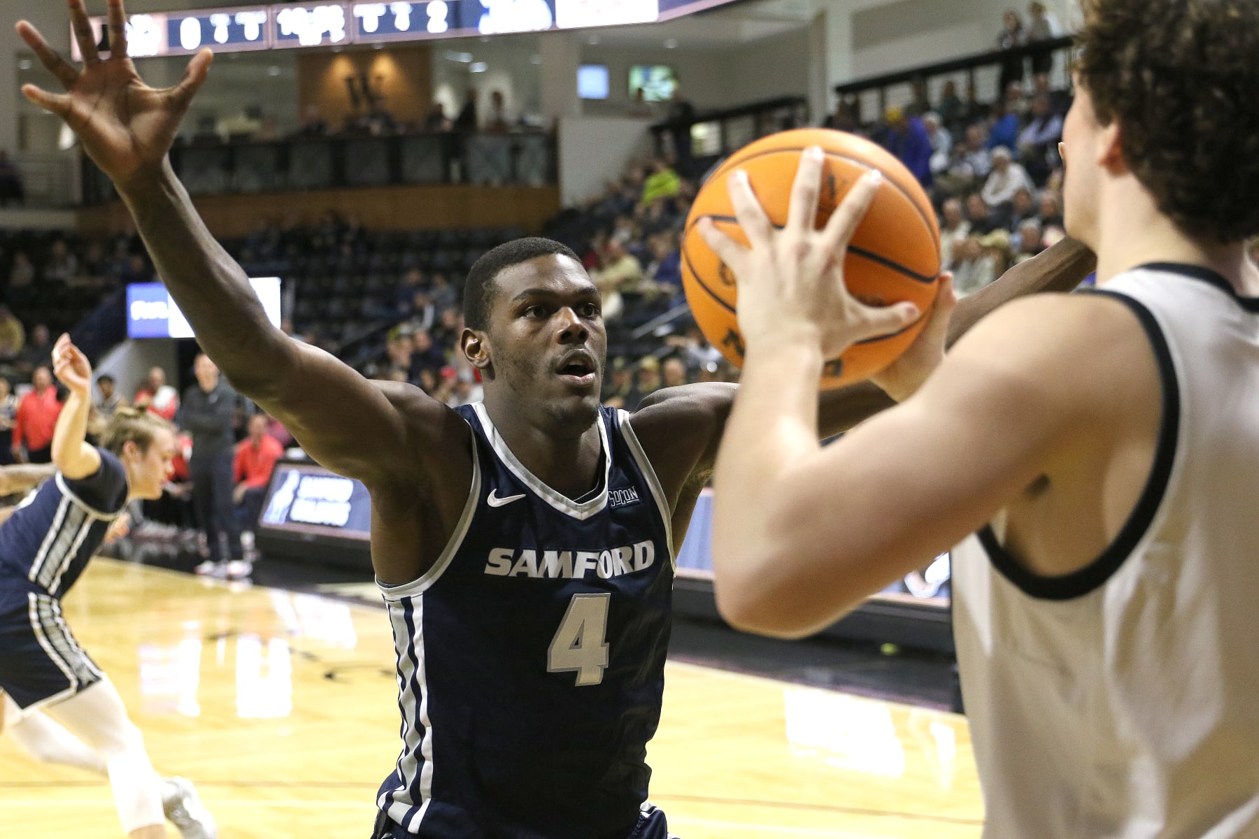 SPARTANBURG, SC - FEBRUARY 28: Samford Bulldogs forward Jermaine Marshall (4) during a college basketball game between the Samford Bulldogs and the Wofford Terriers on February 28, 2024 at Jerry Richardson Indoor Stadium in Spartanburg, S.C. (Photo by John Byrum/Icon Sportswire via Getty Images)