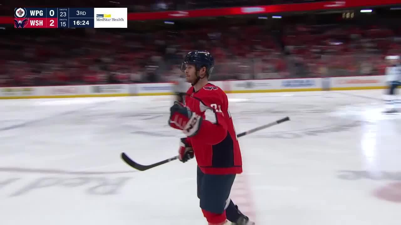 Ovi Scores Off Faceoff 🎱