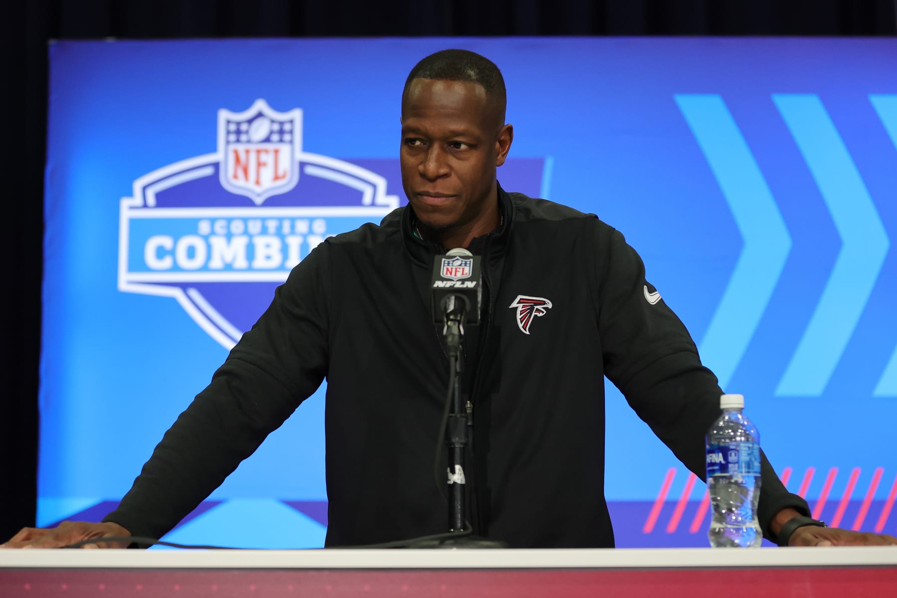 Atlanta Falcons head coach Raheem Morris