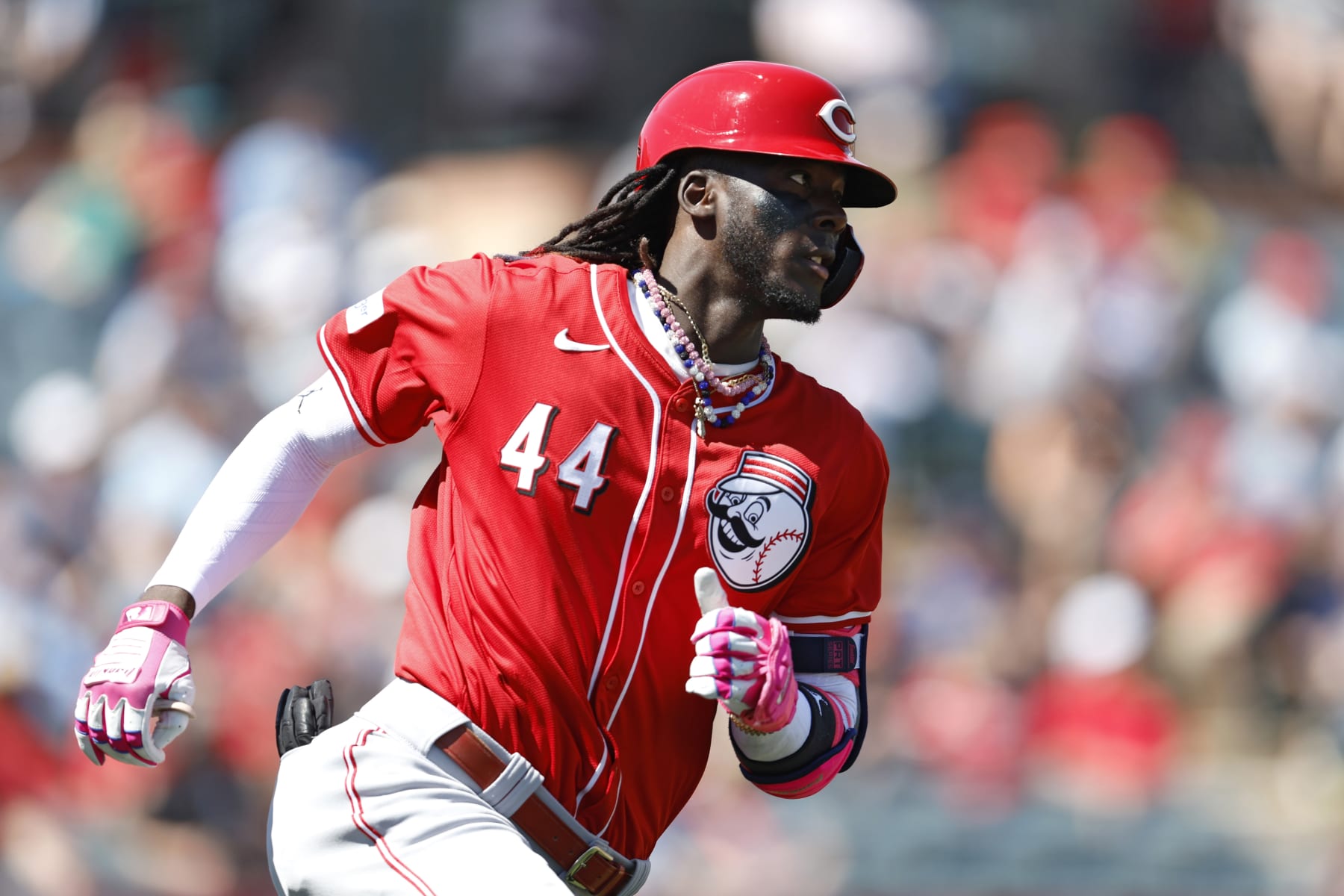 TEMPE, ARIZONA - MARCH 19: Elly De La Cruz #44 of the Cincinnati Reds runs to first base during the a spring training game against the Los Angeles Angels at Tempe Diablo Stadium on March 19, 2024 in Tempe, Arizona. (Photo by Chris Coduto/Getty Images)