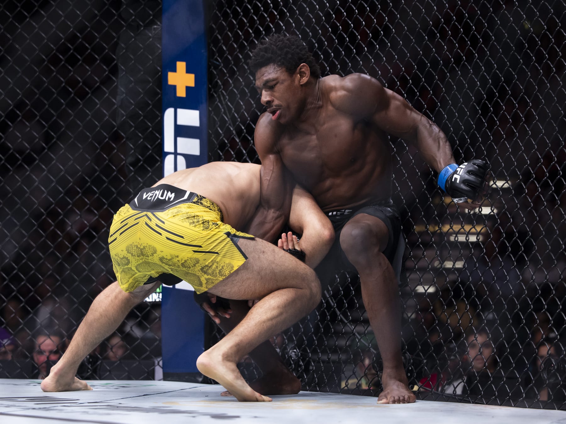 ATLANTIC CITY, NEW JERSEY - MARCH 30: Vicente Luque gets Joaquin Buckley against the cage during UFC Fight Night at Boardwalk Hall Arena on March 30, 2024 in Atlantic City, New Jersey. (Photo by Michelle Farsi/Getty Images)