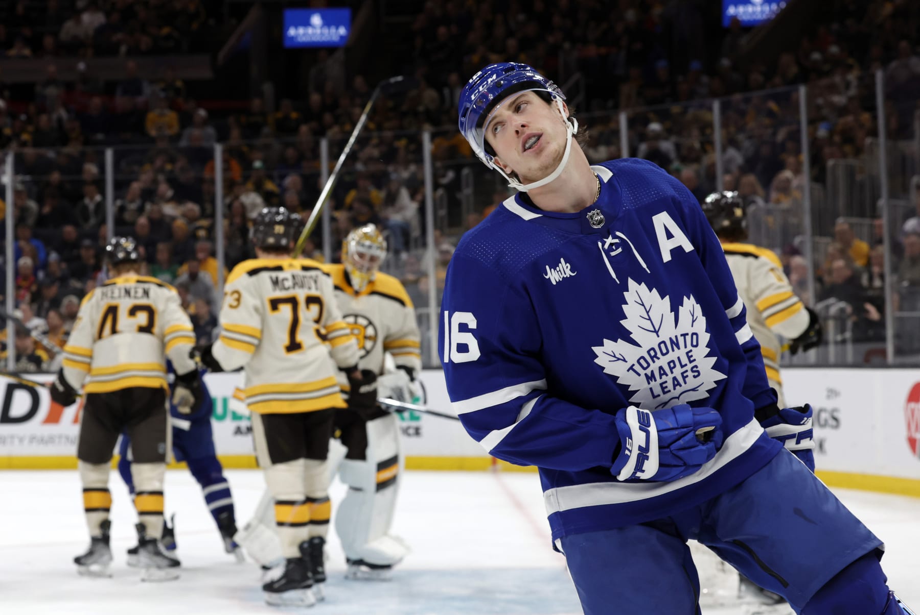 BOSTON, MA - MARCH 07: Toronto Maple Leafs right wing Mitchell Marner (16) reacts to a missed opportunity during a game between the Boston Bruins and the Toronto Maple Leafs on March 7, 2024, at TD Garden in Boston, Massachusetts. (Photo by Fred Kfoury III/Icon Sportswire via Getty Images)