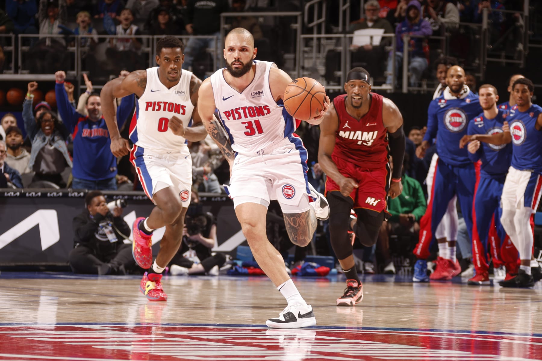 DETROIT, MI - MARCH 17: Evan Fournier #31 of the Detroit Pistons  handles the ball during the game  on March 17, 2024 at Little Caesars Arena in Detroit, Michigan. NOTE TO USER: User expressly acknowledges and agrees that, by downloading and/or using this photograph, User is consenting to the terms and conditions of the Getty Images License Agreement. Mandatory Copyright Notice: Copyright 2024 NBAE (Photo by Brian Sevald/NBAE via Getty Images)