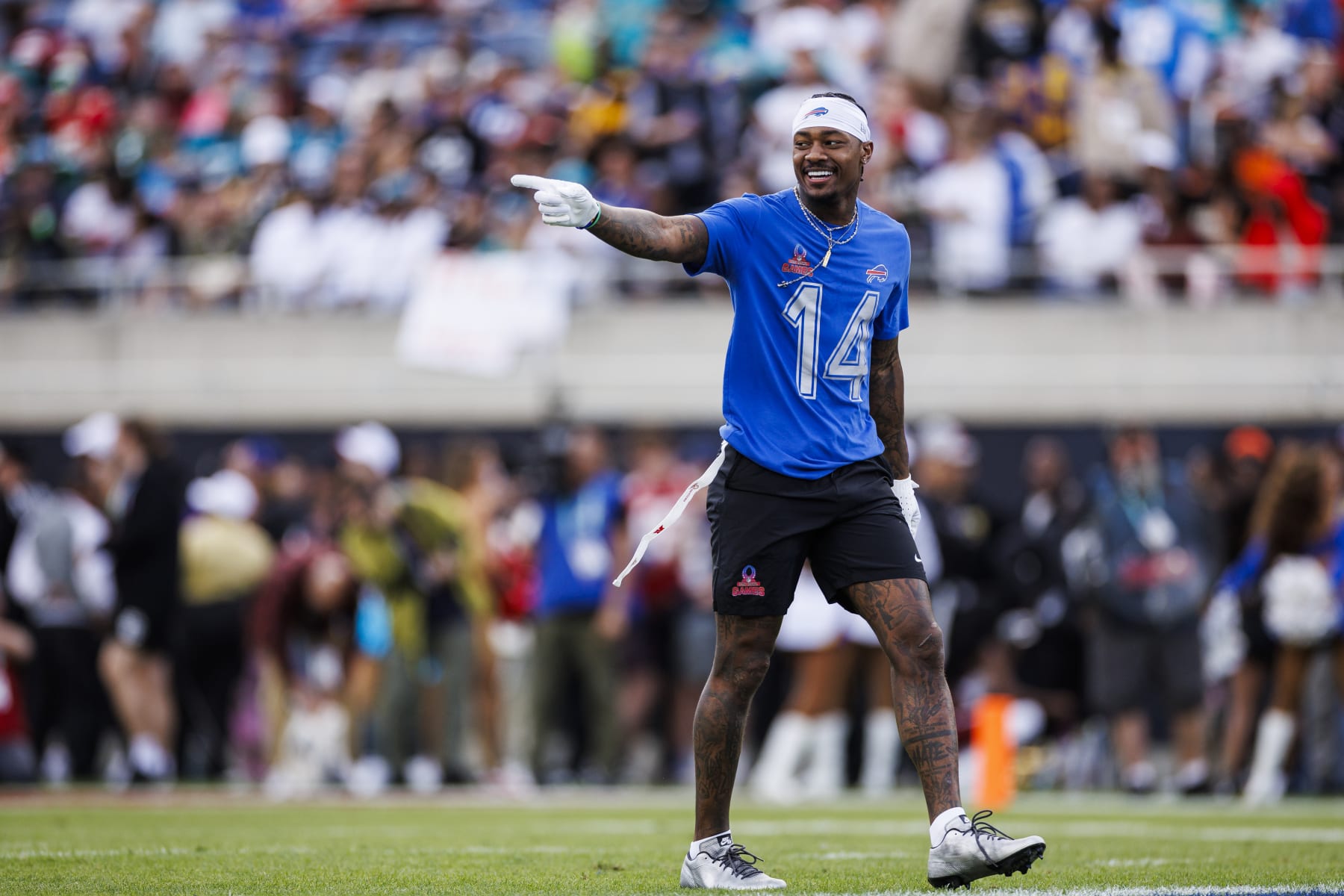 Texans wide receiver Stefon Diggs