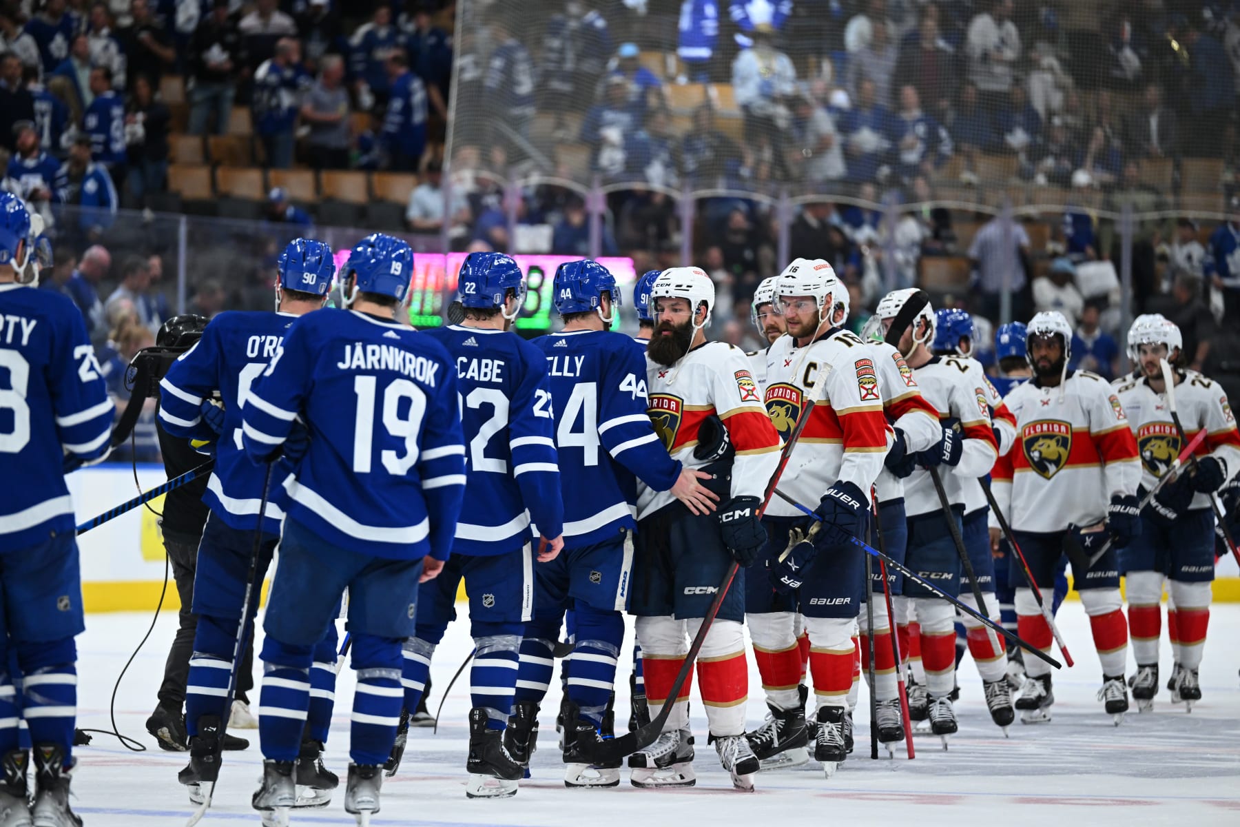 TORONTO, ON - MAY 12: Toronto Maple Leafs and Florida Panthers shake hands after the Florida Panthers clinch the series during 5 in the Eastern Conference Second Round between the Florida Panthers and the Toronto Maple Leafs on May 12, 2023, at Scotiabank Arena in Toronto, ON, Canada. (Photo by Gavin Napier/Icon Sportswire via Getty Images)