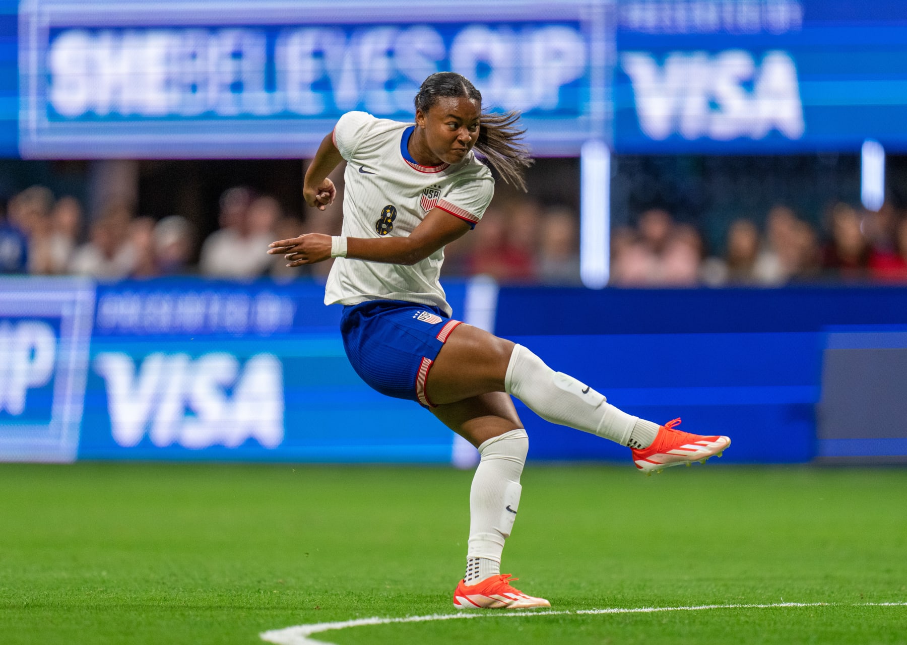 ATLANTA, GA - APRIL 6: Jaedyn Shaw #8 of the United States takes a shot during a SheBelieves Cup game between Japan and the USWNT at Mercedes-Benz Stadium on April 6, 2024 in Atlanta, Georgia. (Photo by Brad Smith/ISI Photos/USSF/Getty Images for USSF)