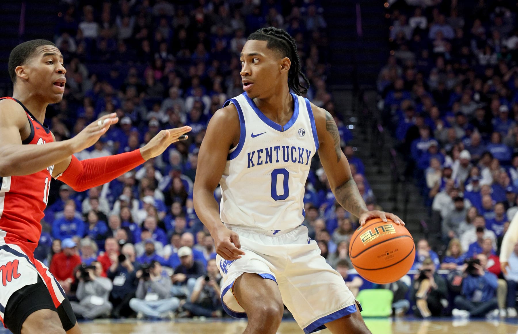 LEXINGTON, KENTUCKY - FEBRUARY 13:  Rob Dillingham #0 of the Kentucky Wildcats dribbles the ball against the Ole Miss Rebels at Rupp Arena on February 13, 2024 in Lexington, Kentucky. (Photo by Andy Lyons/Getty Images)