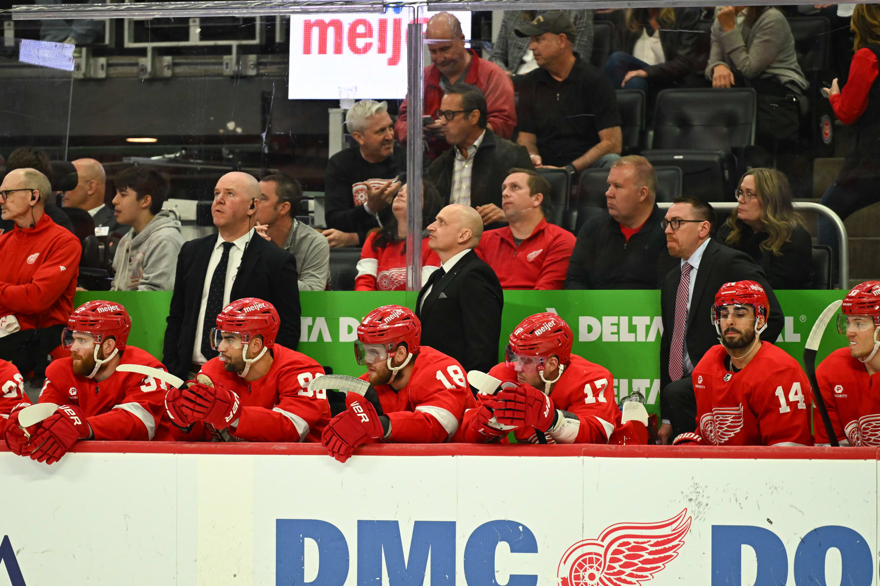 DETROIT, MI - APRIL 09 Detroit Red Wings head coach Derek Lalonde during the game between the Detroit Red Wings and the Washington Capitals Thursday April 9, 2024 at Little Caesars Arena in Detroit, MI. (Photo by Steven King/Icon Sportswire via Getty Images)