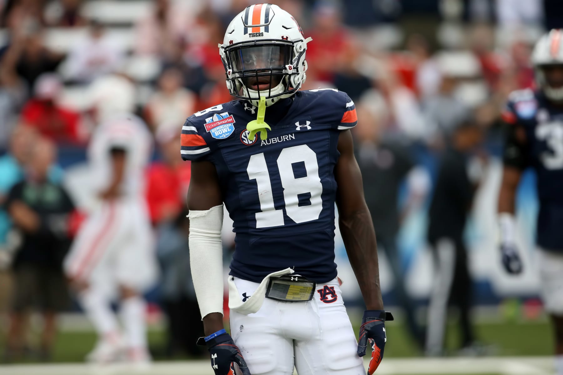 BIRMINGHAM, AL - DECEMBER 28: Auburn Tigers cornerback Nehemiah Pritchett (18) during the TicketSmarter Birmingham Bowl between the Houston Cougars and the Auburn Tigers on December 28, 2021 at Protective Stadium in Birmingham, Alabama. (Photo by Michael Wade/Icon Sportswire via Getty Images)
