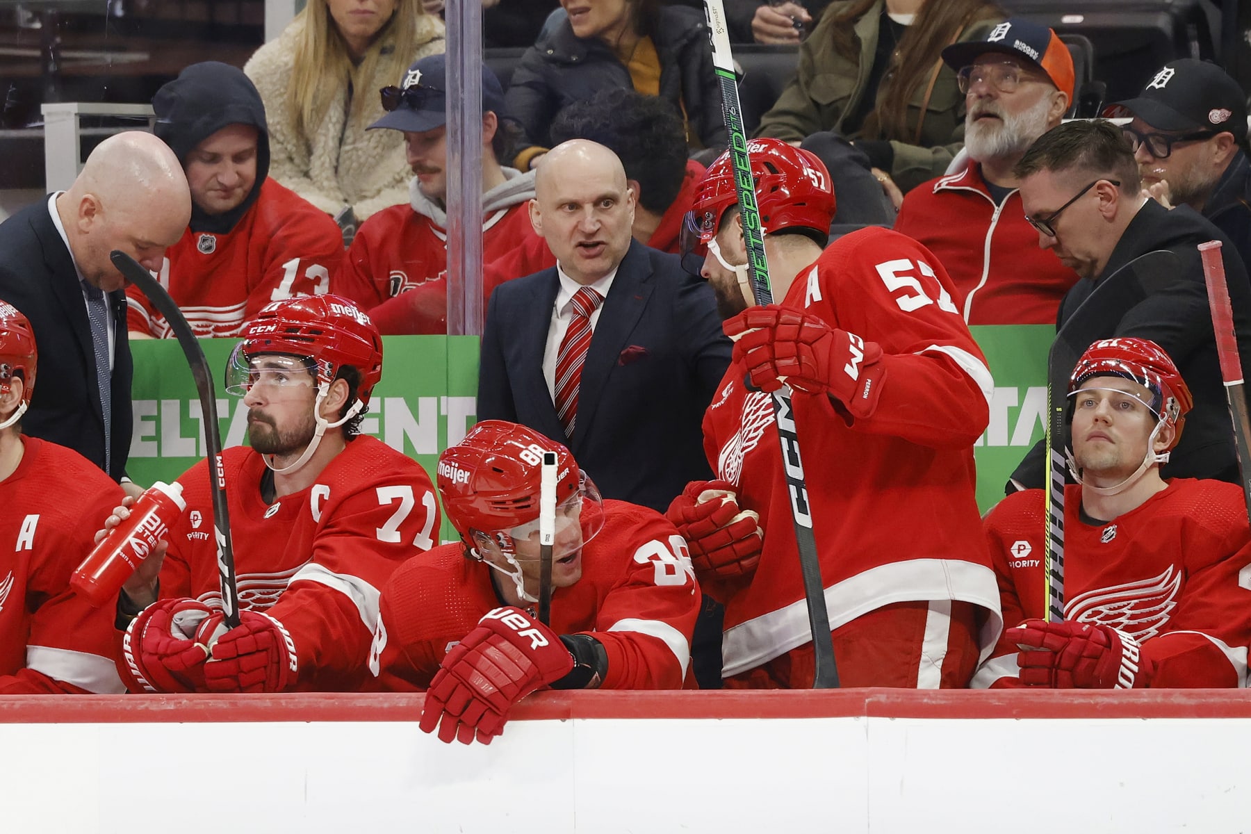 DETROIT, MI - APRIL 05: Detroit Red Wings head coach Derek Lalonde talks to his players during an NHL game against the New York Rangers on April 05, 2024 at Little Caesars Arena in Detroit, Michigan. (Photo by Joe Robbins/Icon Sportswire via Getty Images)