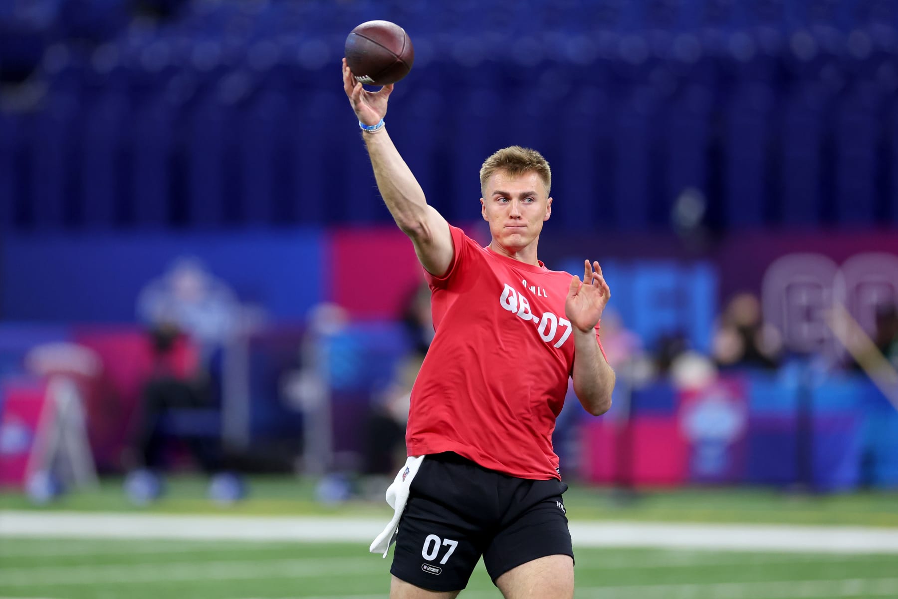 INDIANAPOLIS, INDIANA - MARCH 02: Bo Nix #QB07 of Oregon participates in a drill during the NFL Combine at Lucas Oil Stadium on March 02, 2024 in Indianapolis, Indiana. (Photo by Stacy Revere/Getty Images)