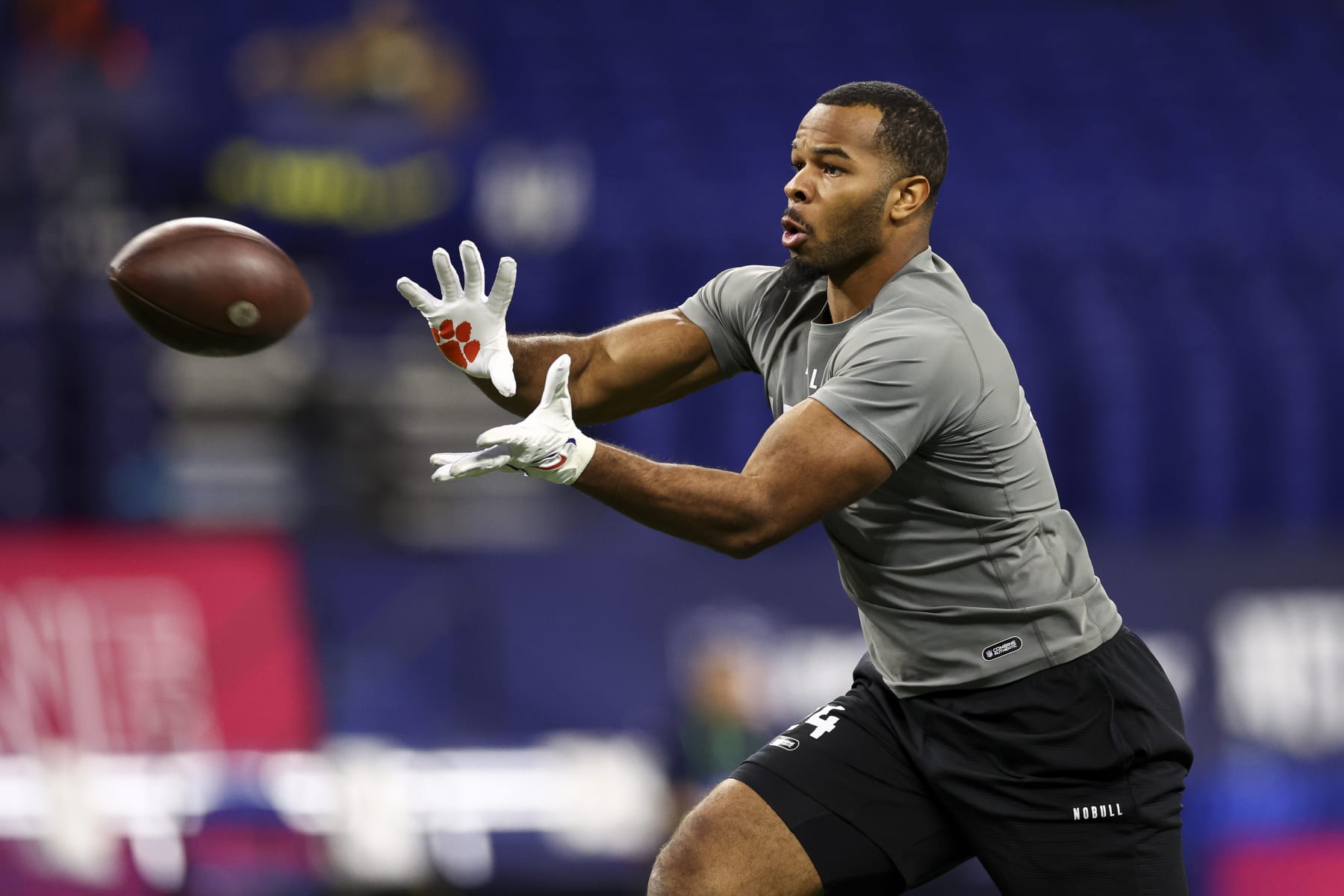 Jeremiah Trotter Jr. to Wear Father s Iconic No. 54 Eagles Jersey for 2024 NFL Season News Scores Highlights Stats and Rumors Bleacher Report